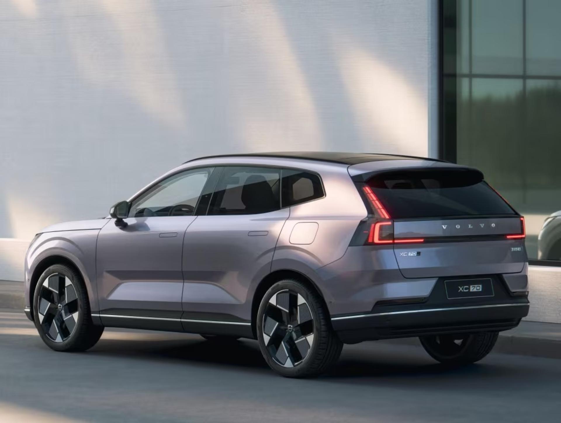 volvo xc70 awd