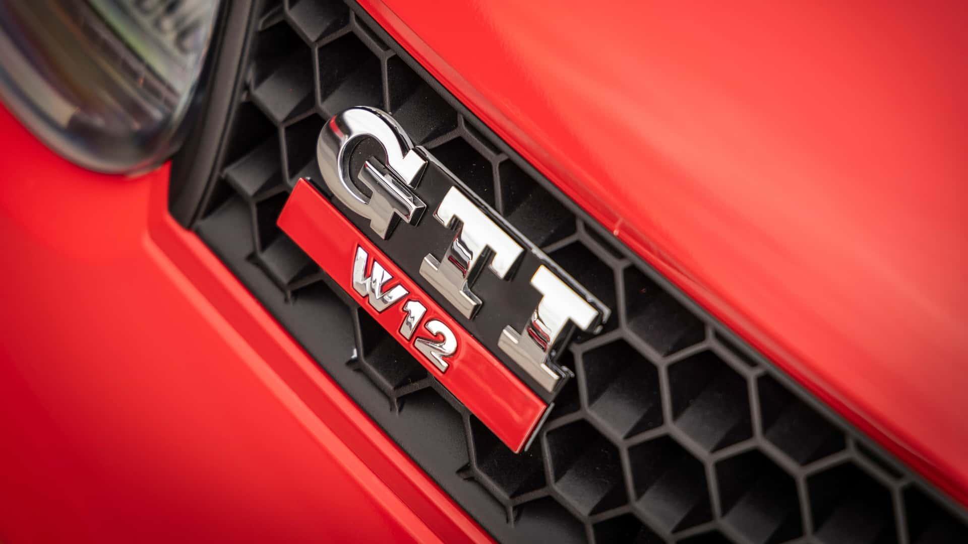 گلف GTI W12