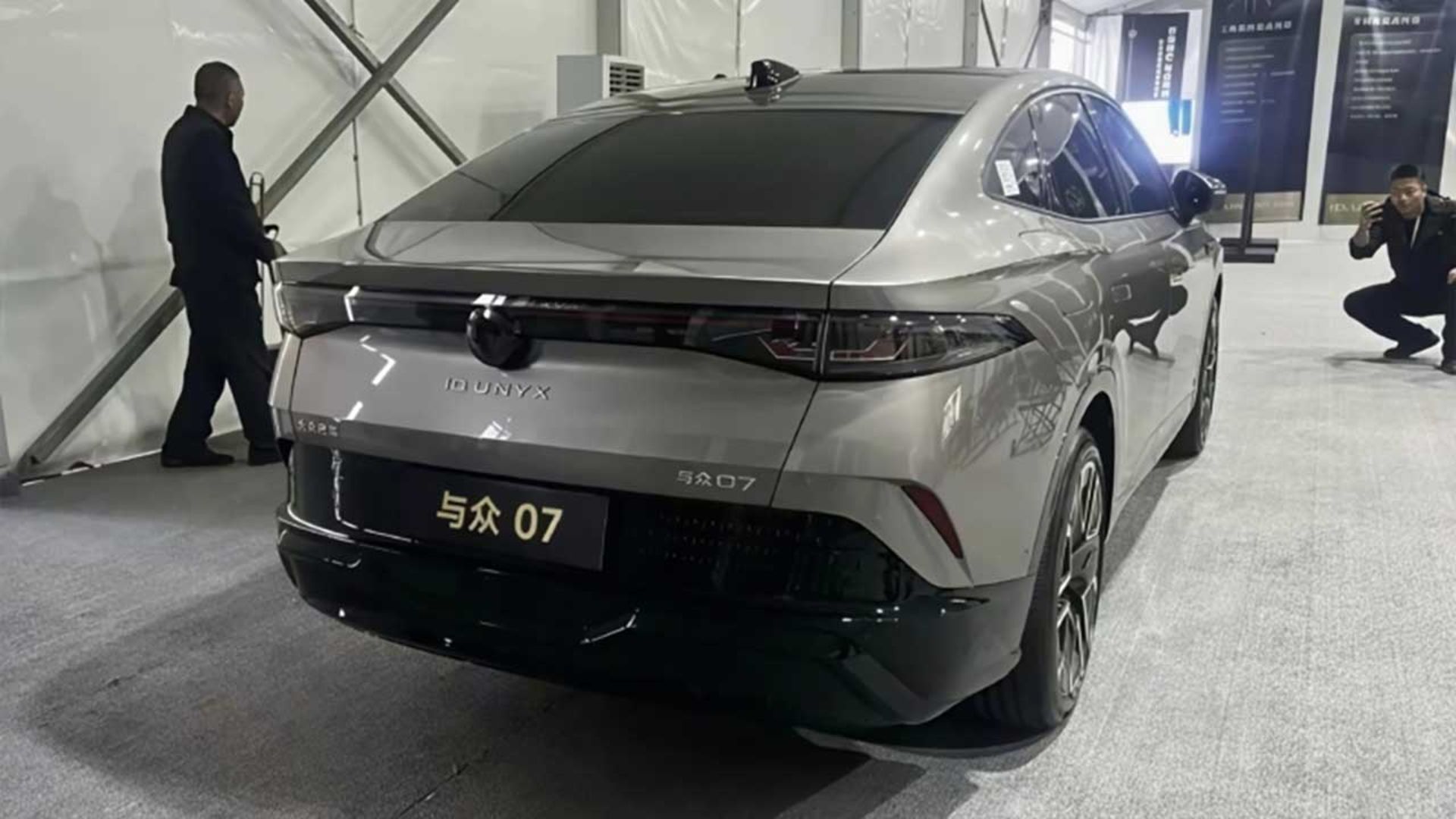 فولکس‌واگن ID یونیکس 07