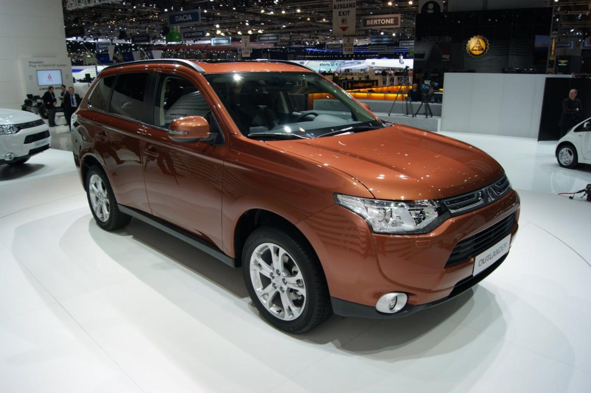 Mitsubishi Outlander 2013