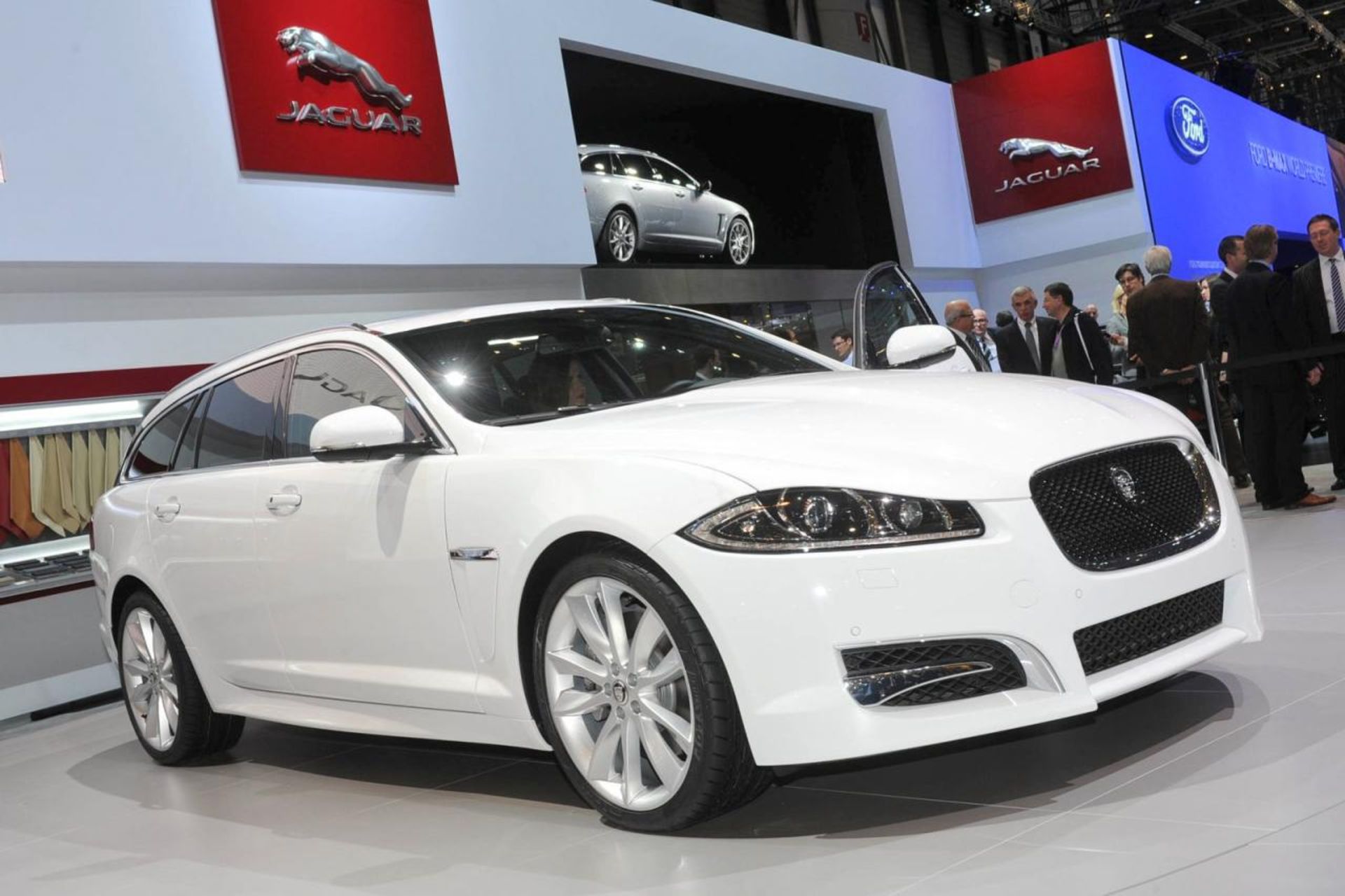 2013 Jaguar XF Sportbrake