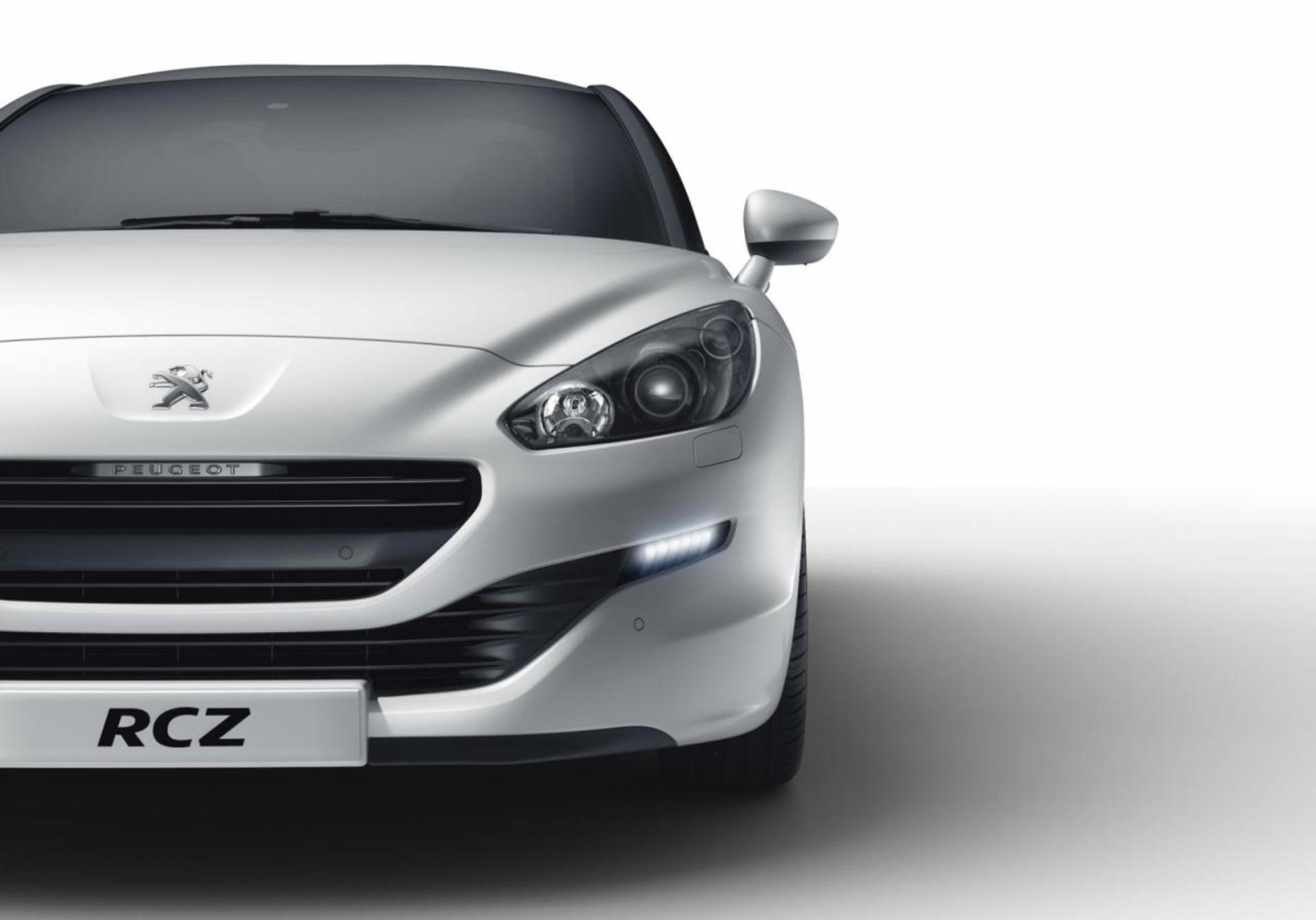 2013 Peugeot RCZ
