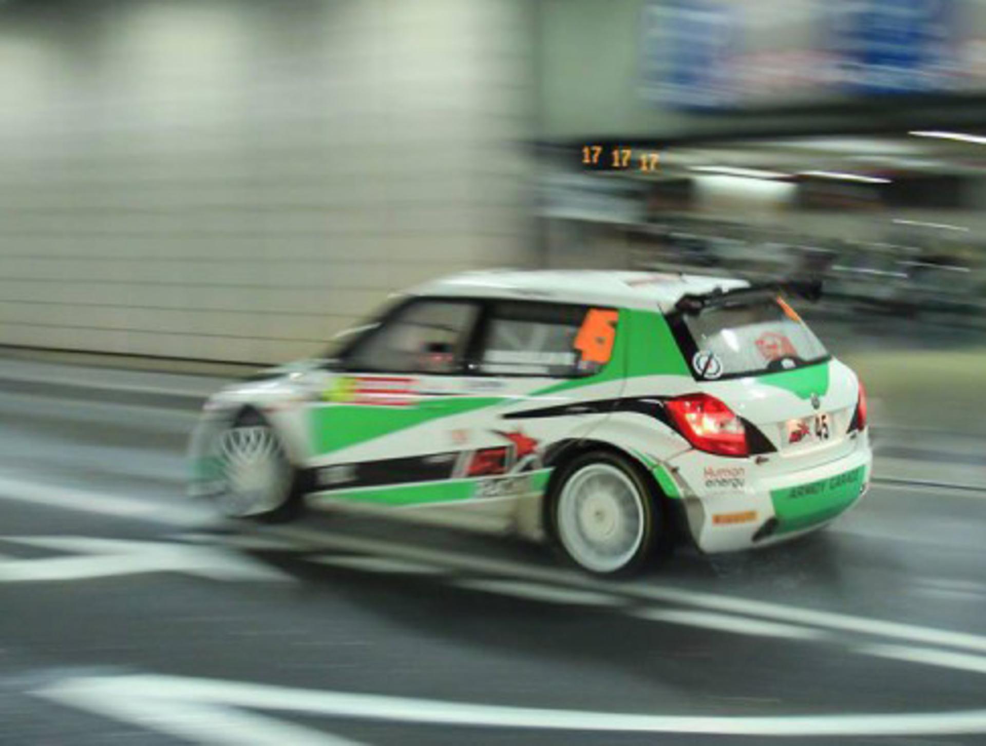1526407_260817110752172_70823161_n-640x426