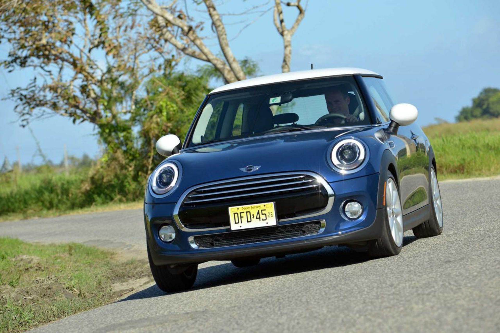 2014 MINI Cooper