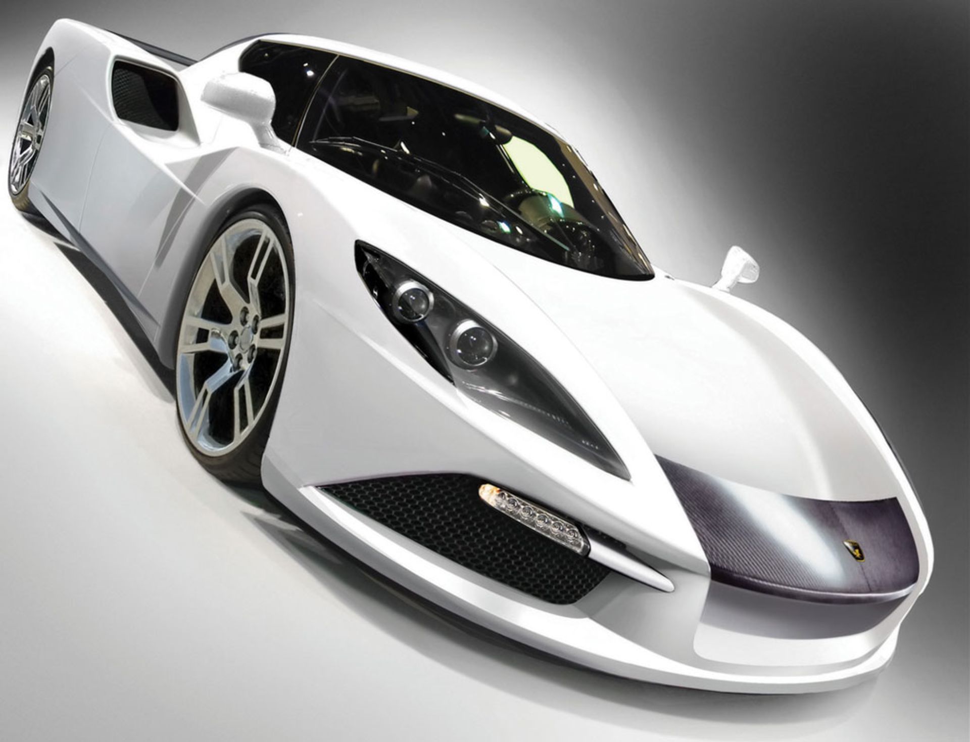 2009-Arash-AF10-Front-Angle-Top