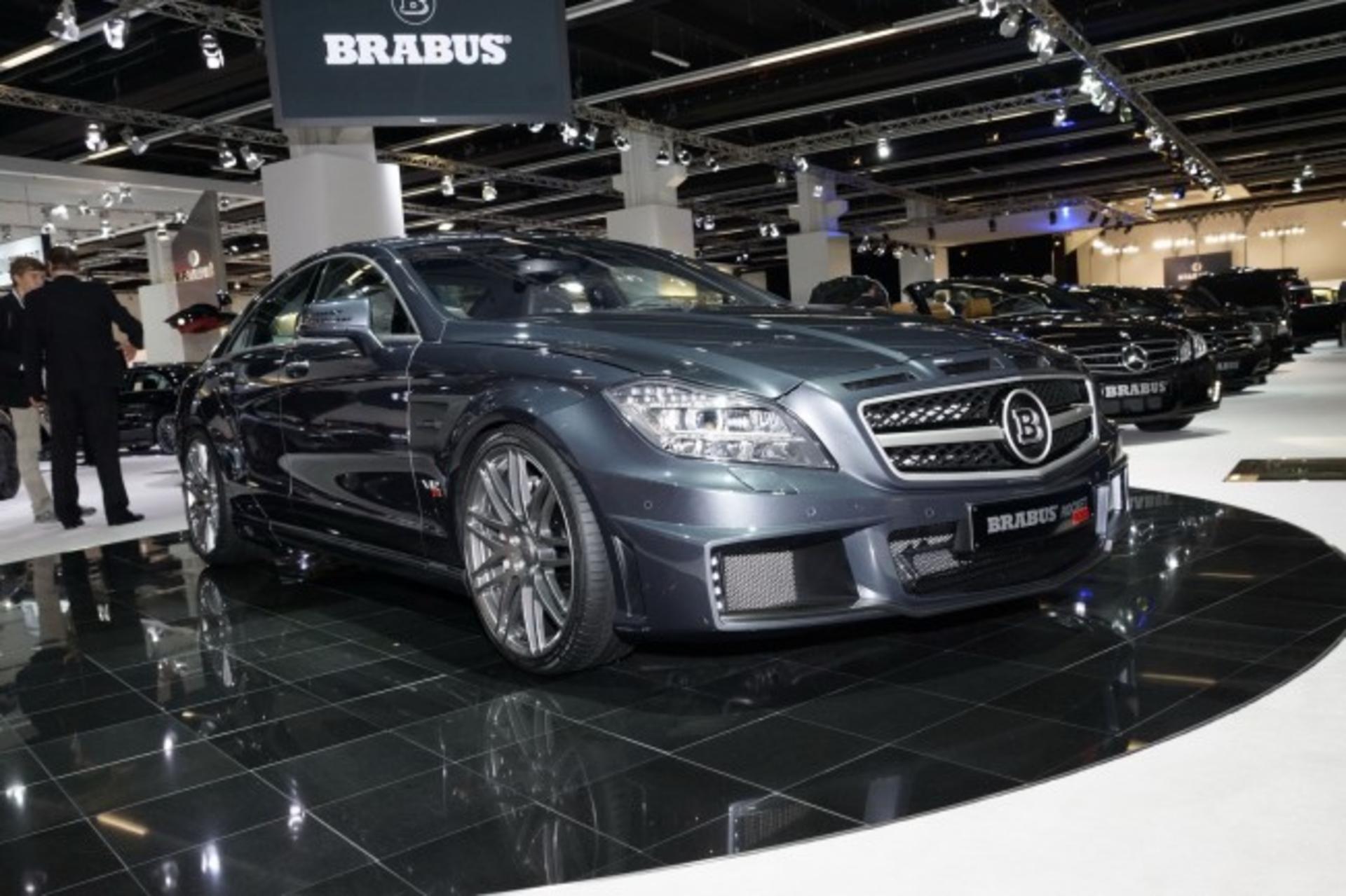 2012-Brabus-Rocket-800-at-2011-Frankfurt-Motor-Show-1-650x433
