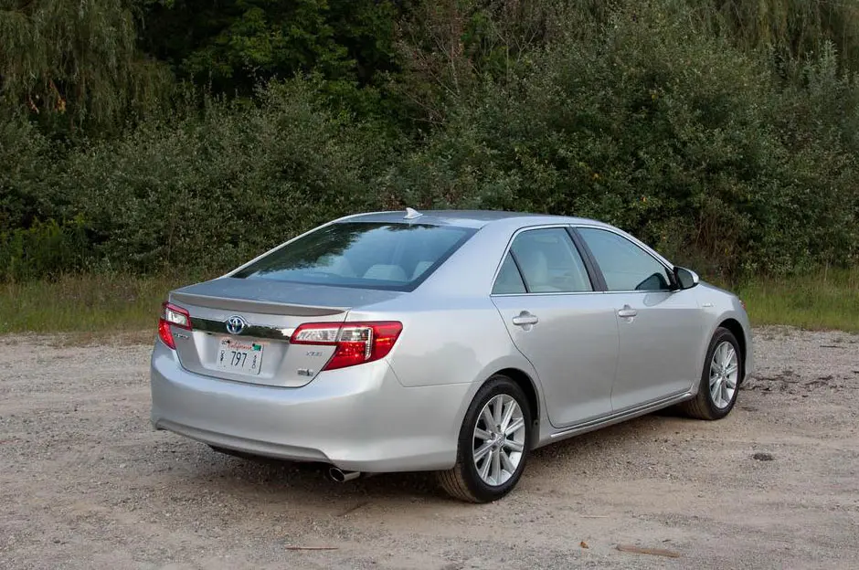 toyota camry hybrid rear