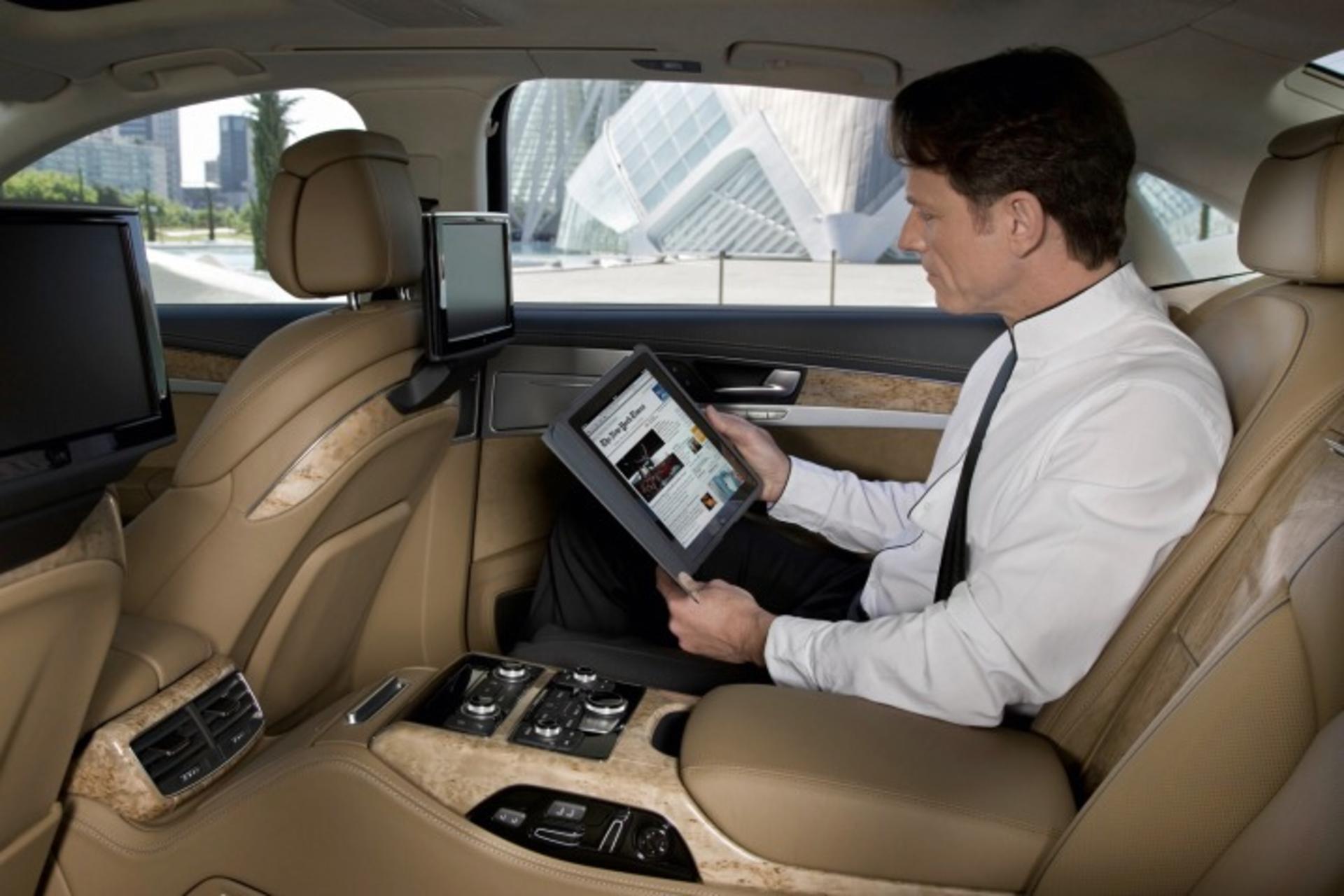 2012_audi-a8-seat