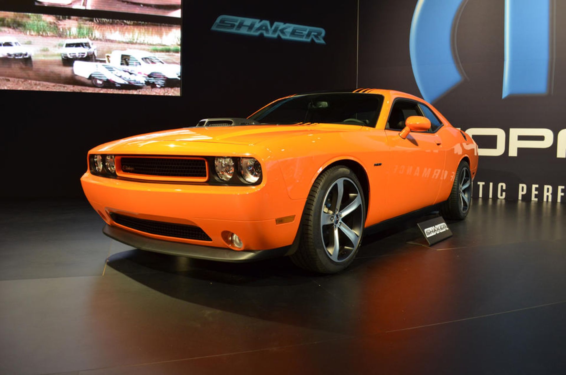 2014 Dodge Challenger RT Shaker (4)