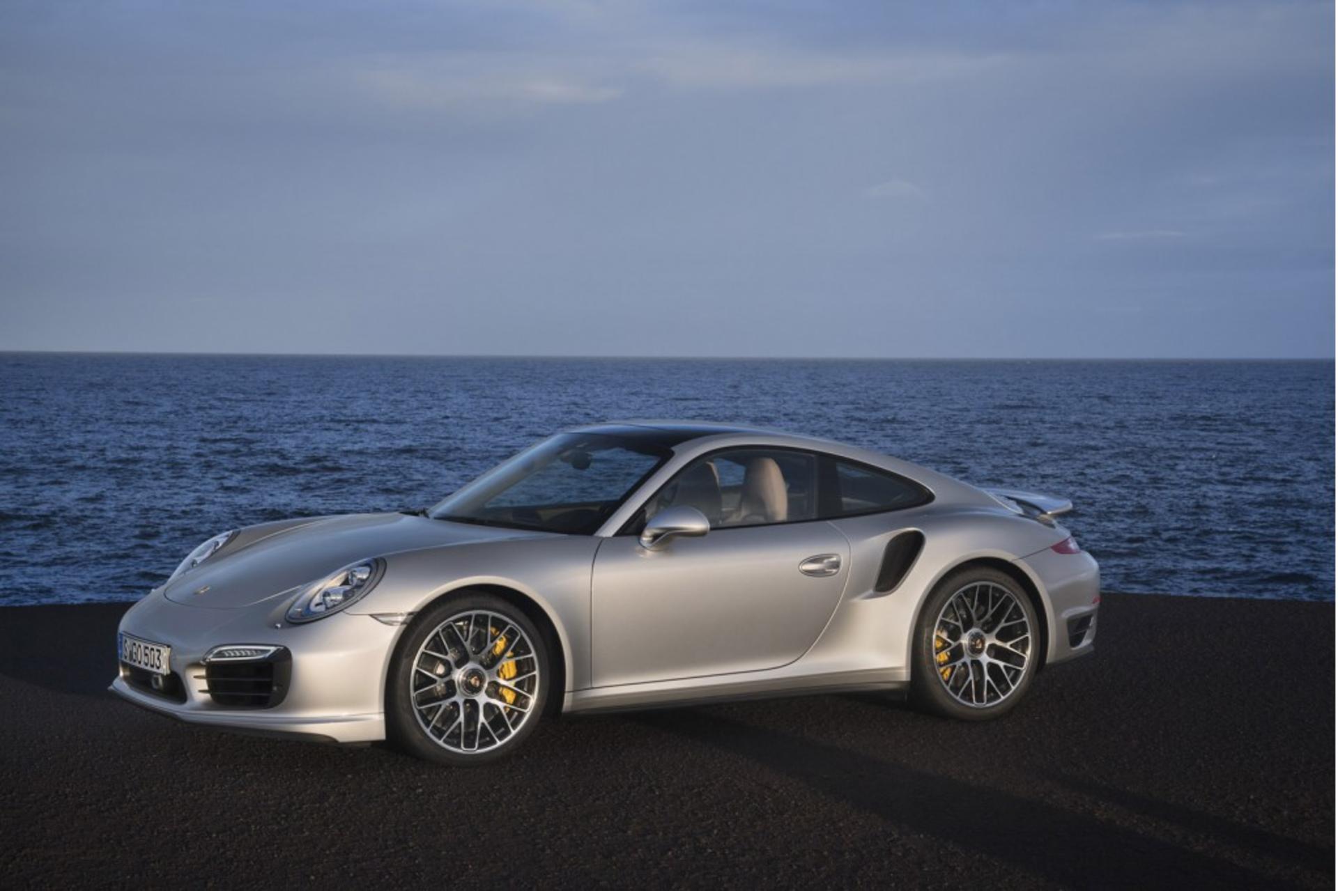 2014 Porsche 911 Turbo S
