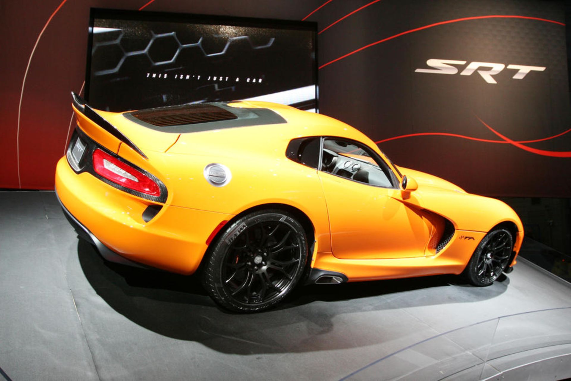 2014 SRT Viper TA 