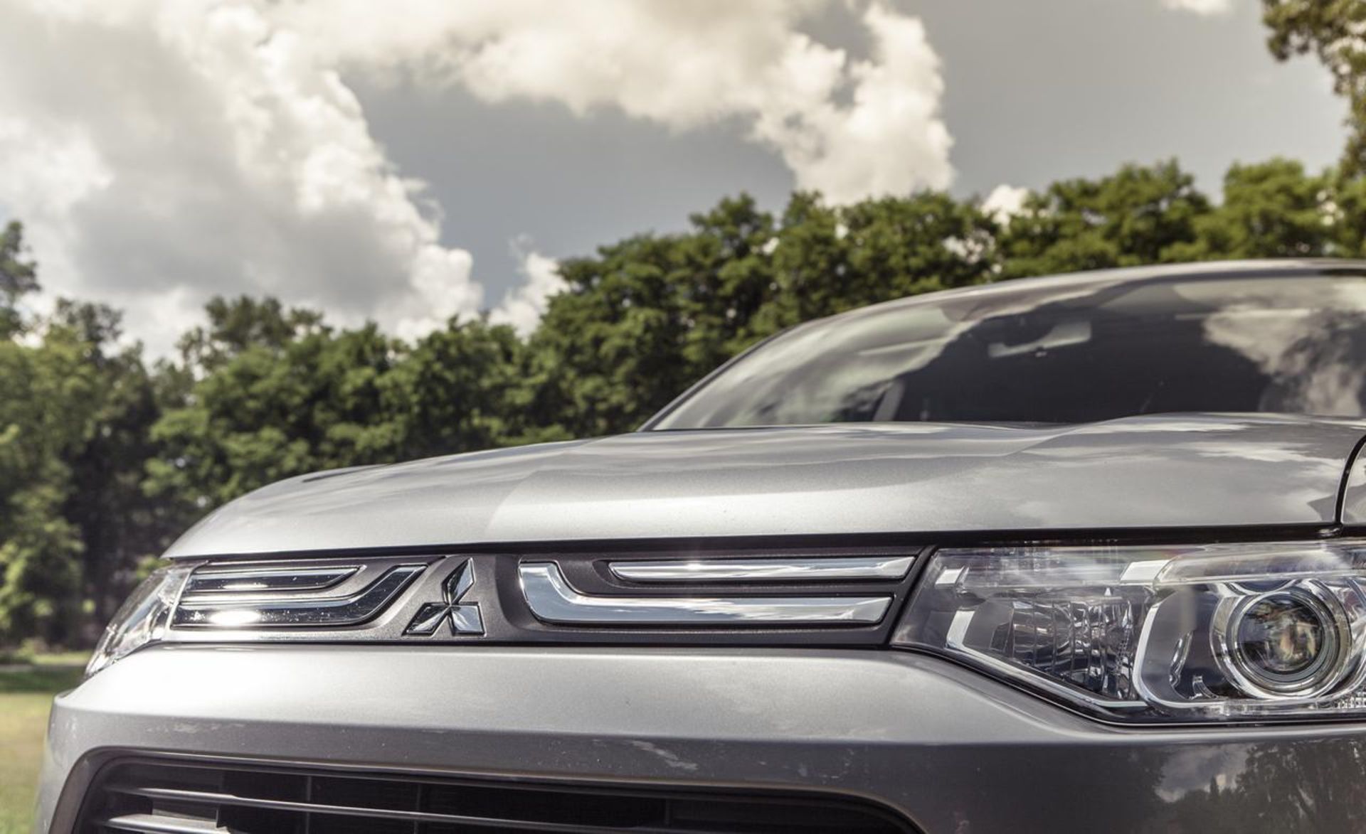 2014-mitsubishi-outlander-gt-07