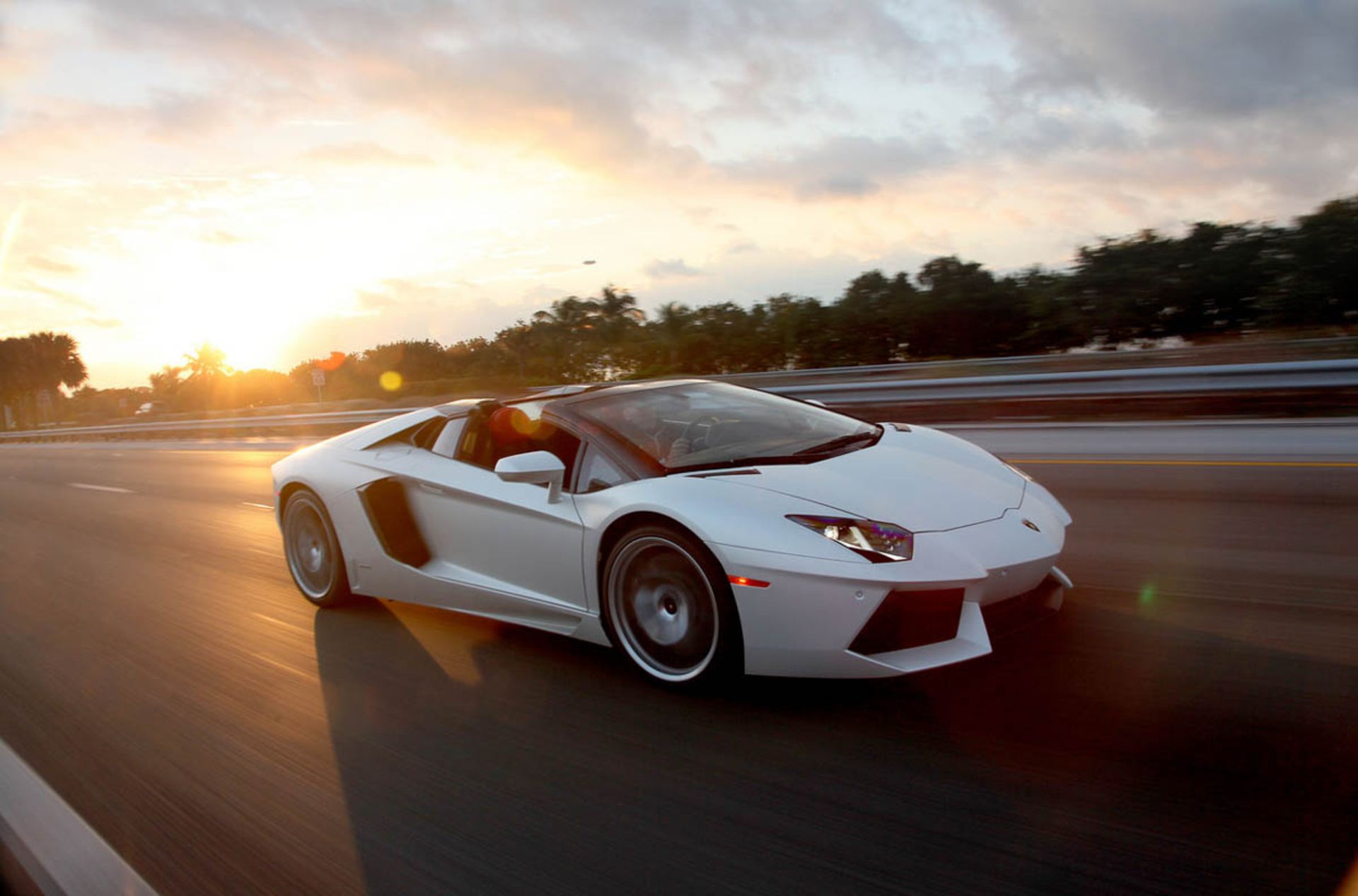 2014_lamborghini_aventador_lp_700-4_roadster