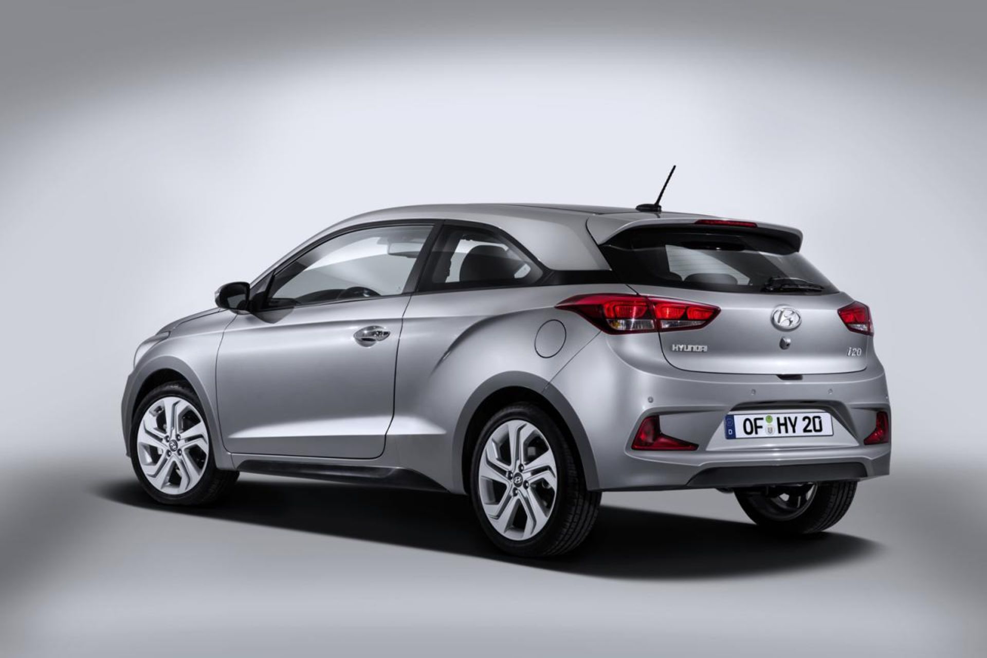 2015 Hyundai i20 Coupe 06