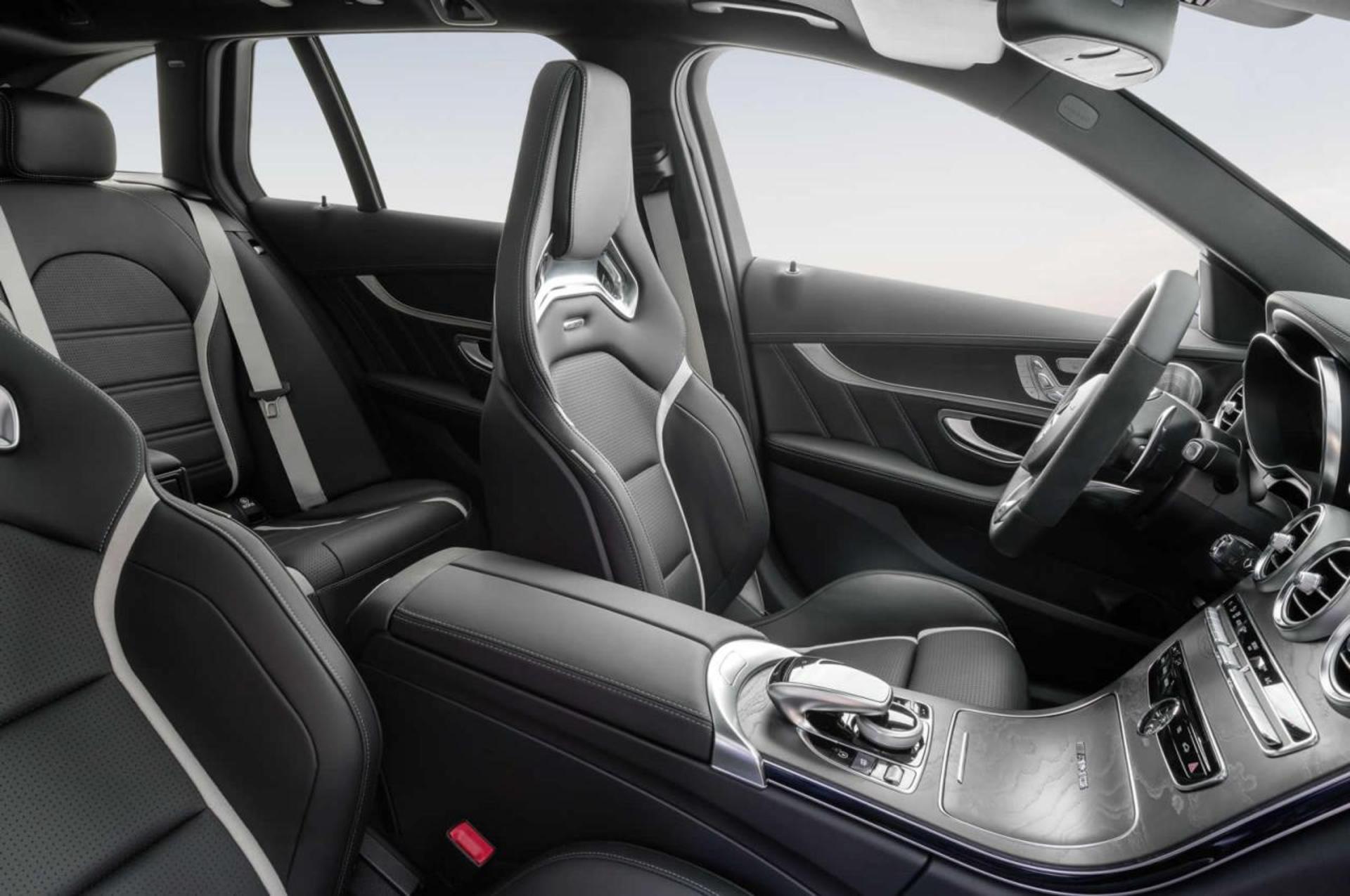 2015 Mercedes-Benz C63 AMG Interior 03