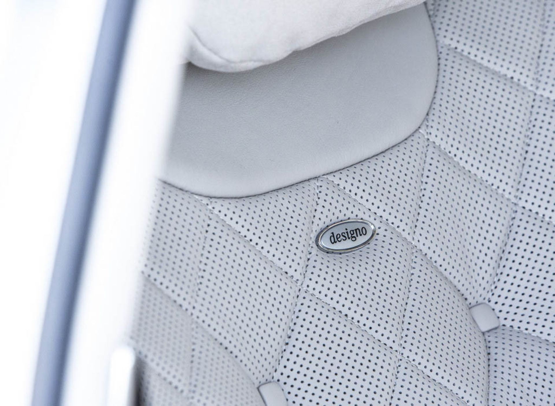 2016_mercedes-maybach_s-class_187