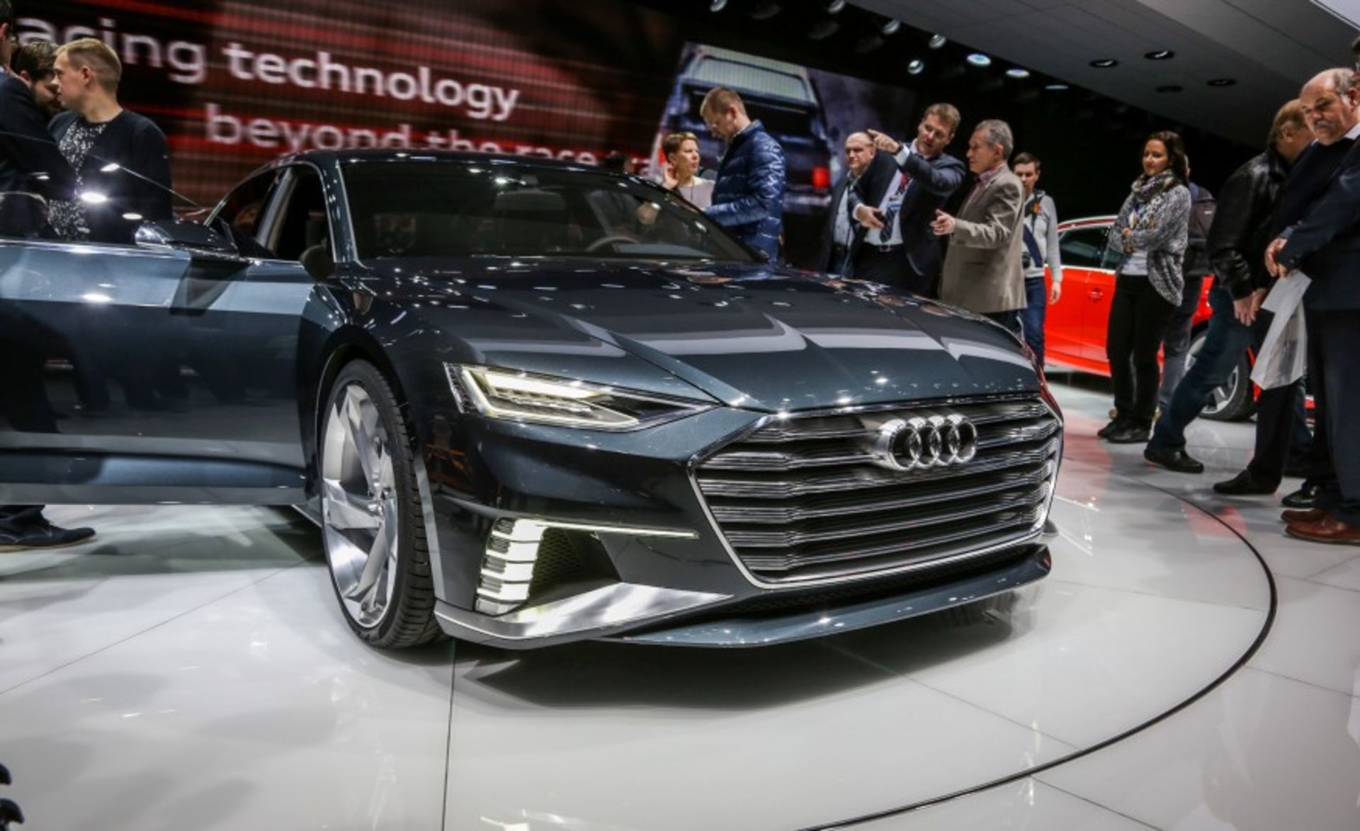 Audi-Prologue-Avant-concept-221