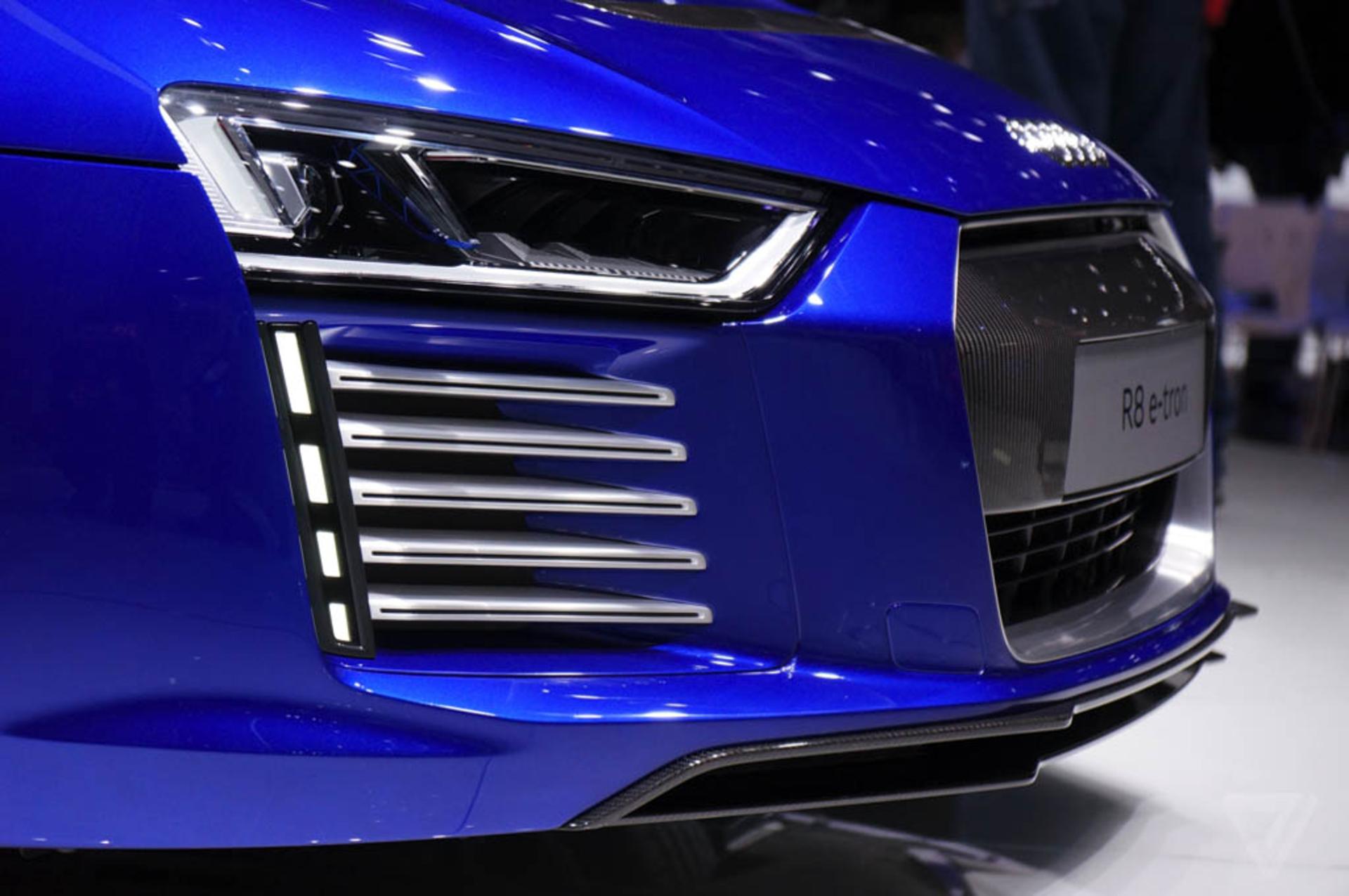 Audi R8 e-tron 02