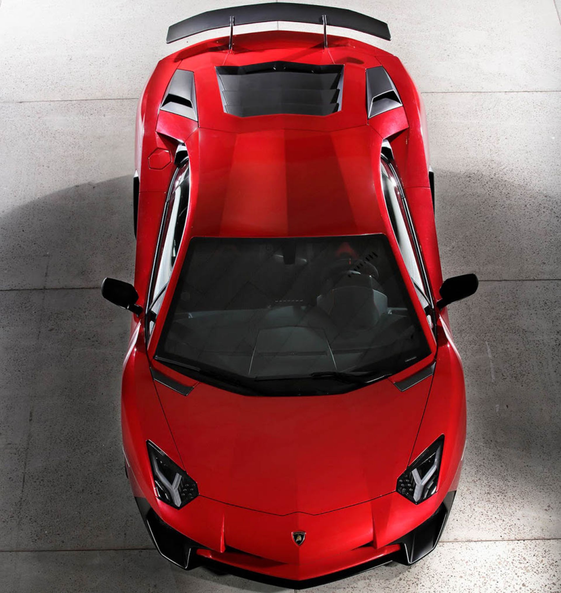 Lamborghini-Aventador-SV-8