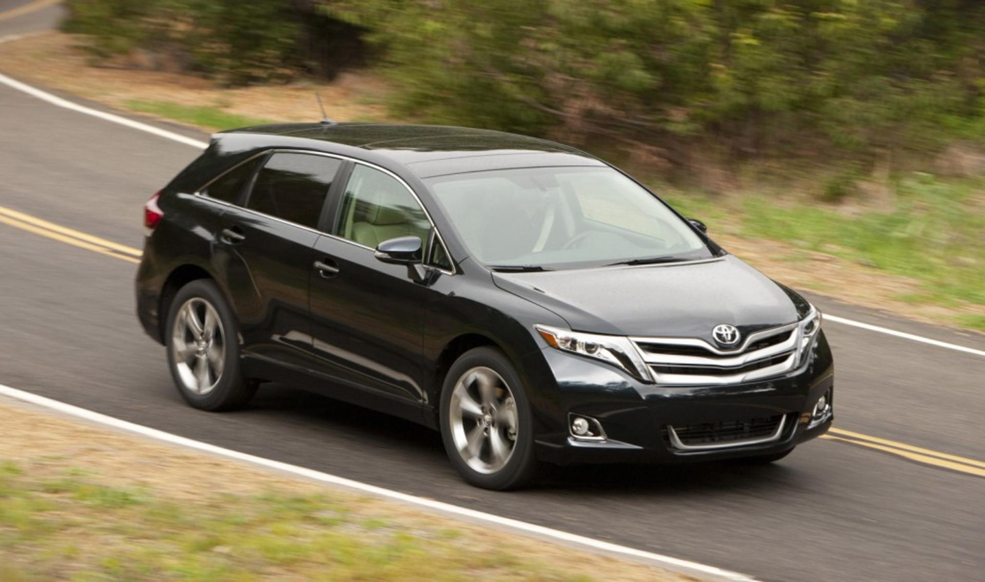 toyota-venza_02