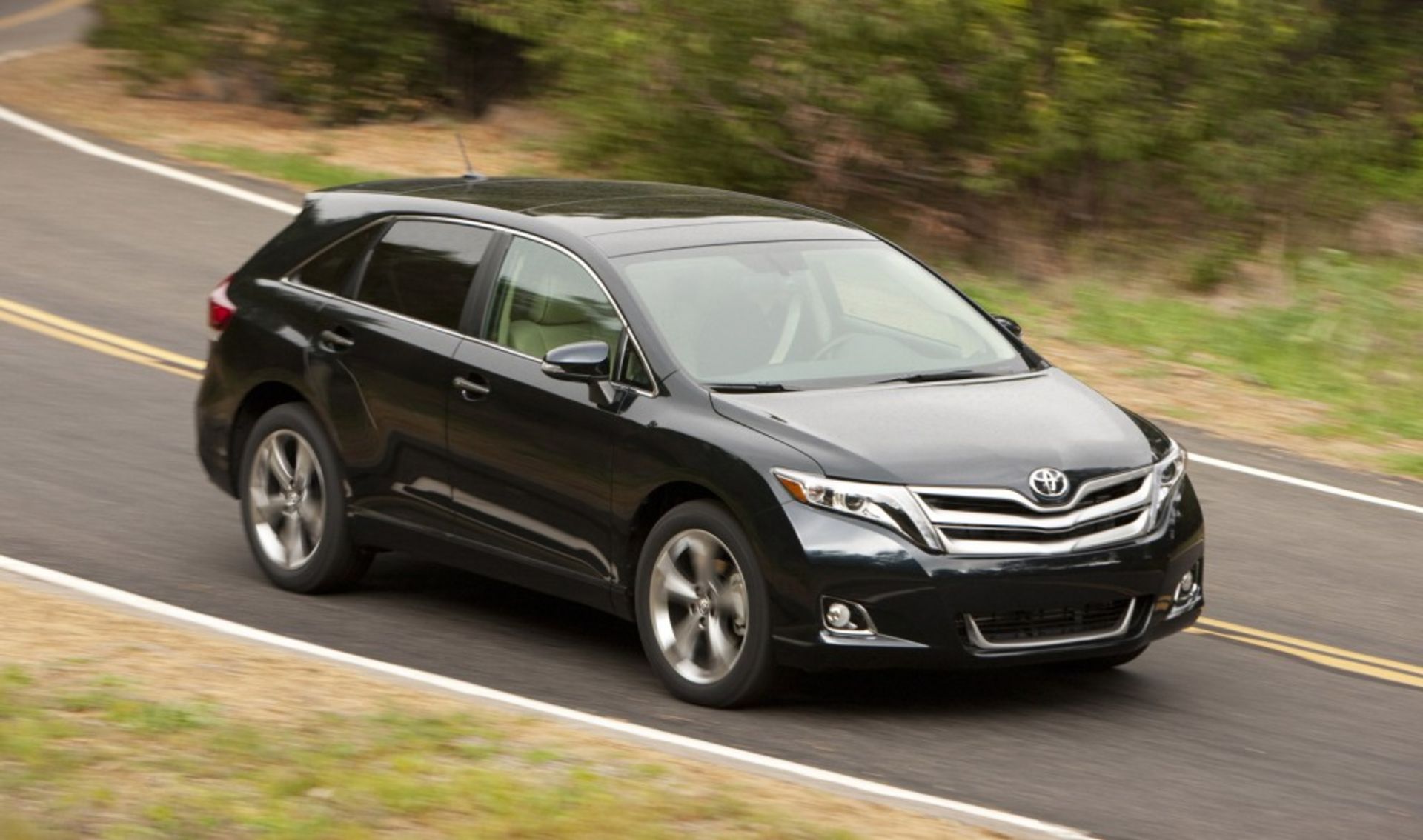 toyota-venza_02