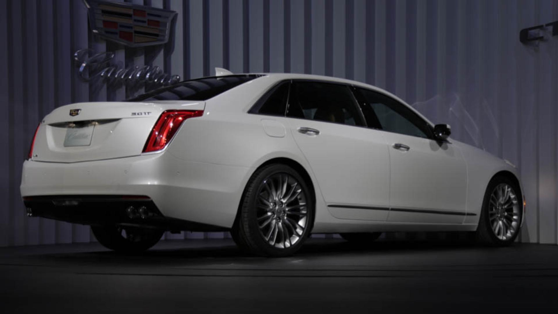 2016 Cadillac CT6 12