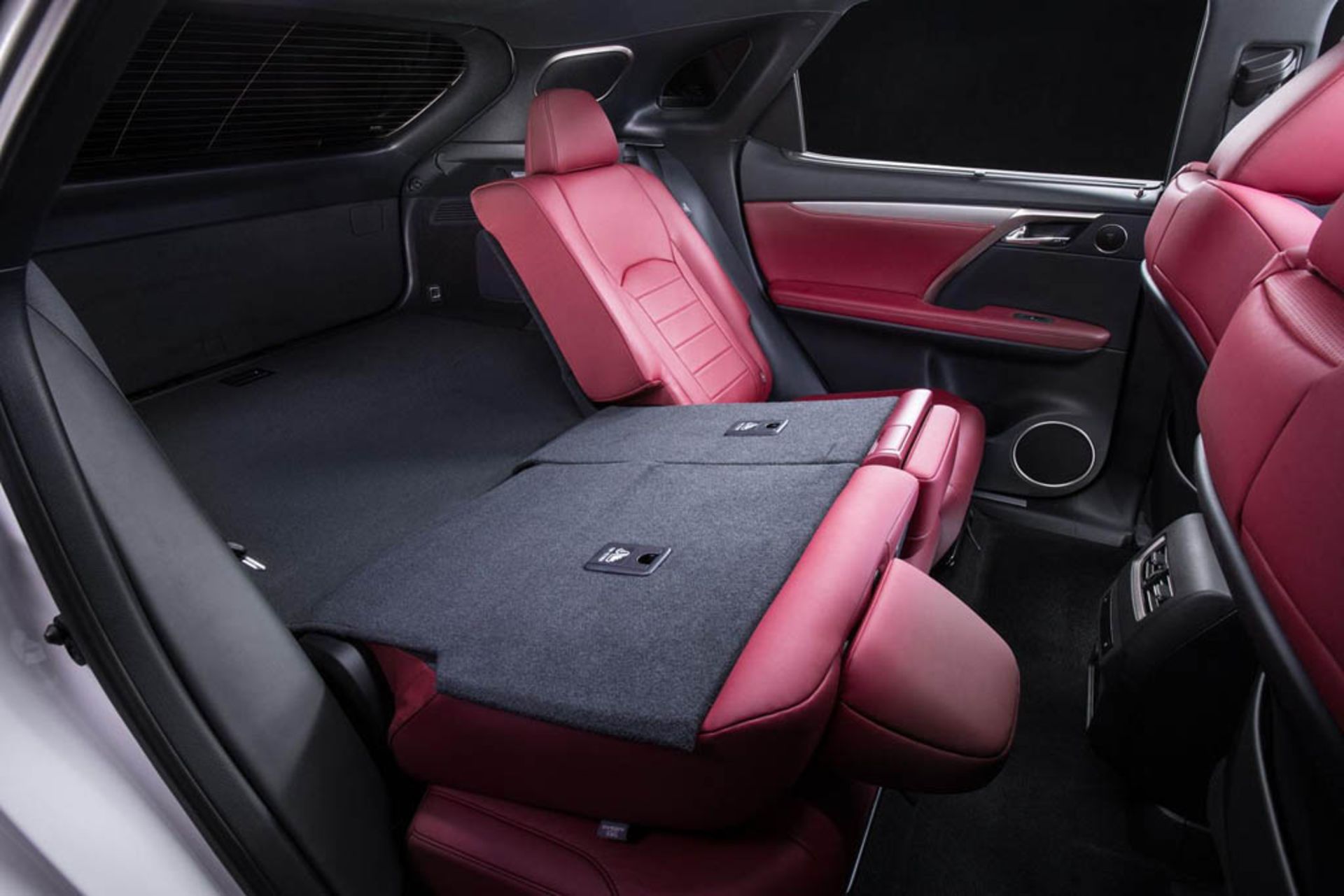 2016-Lexus-RX-38