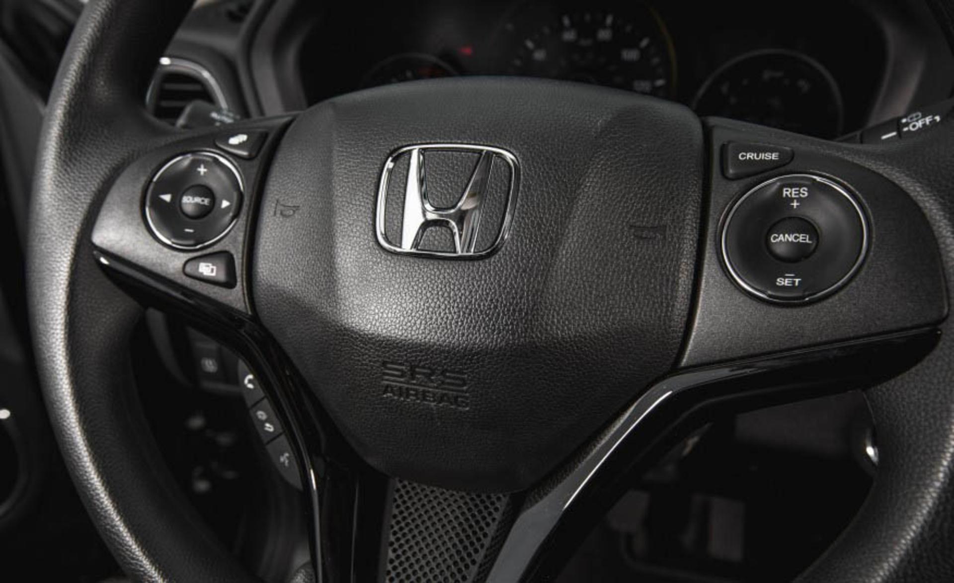2016-Honda-HR-V-1371