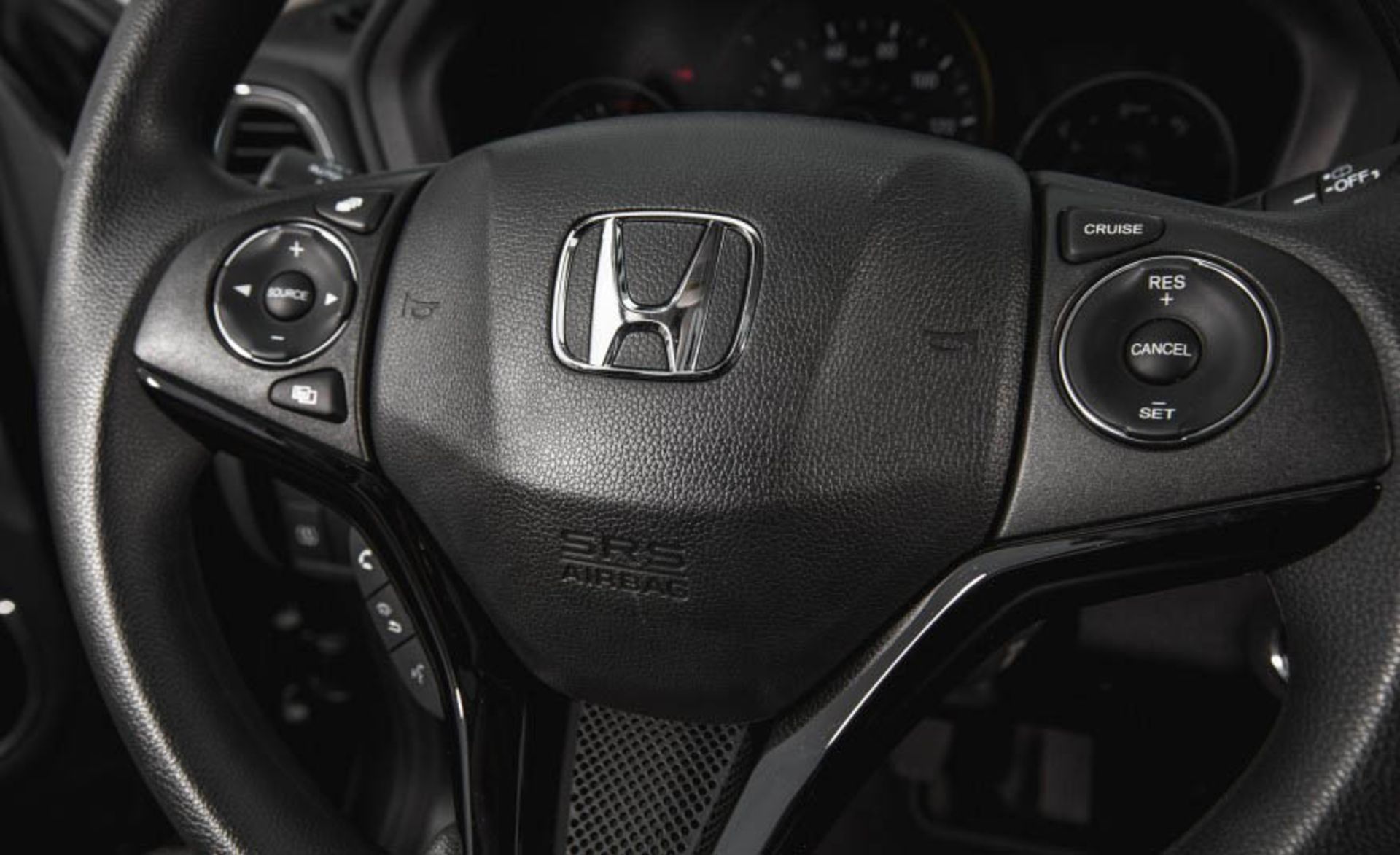 2016-Honda-HR-V-1371
