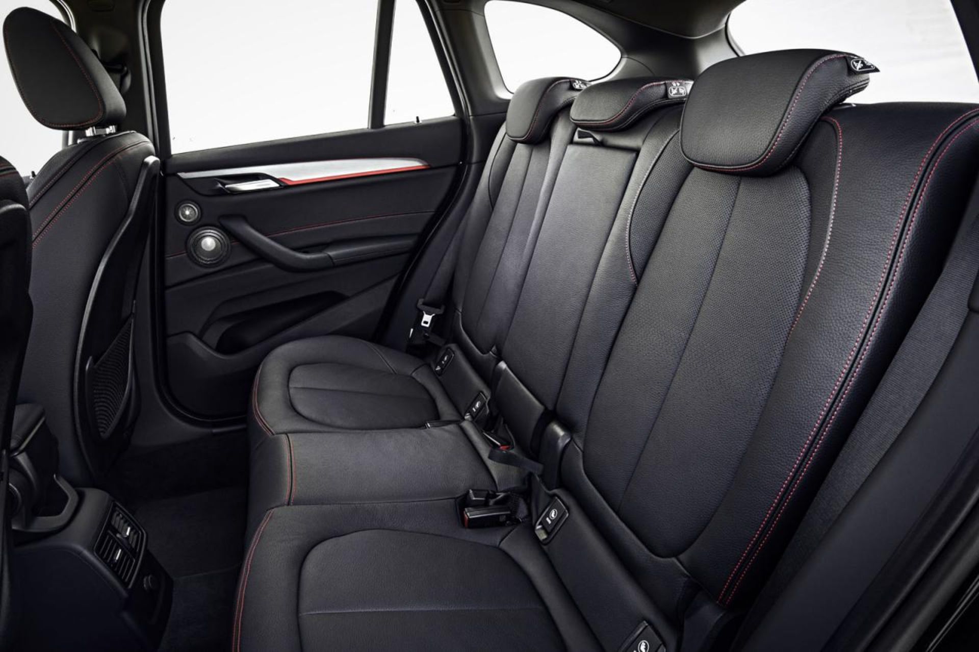 2016 BMW X1 14