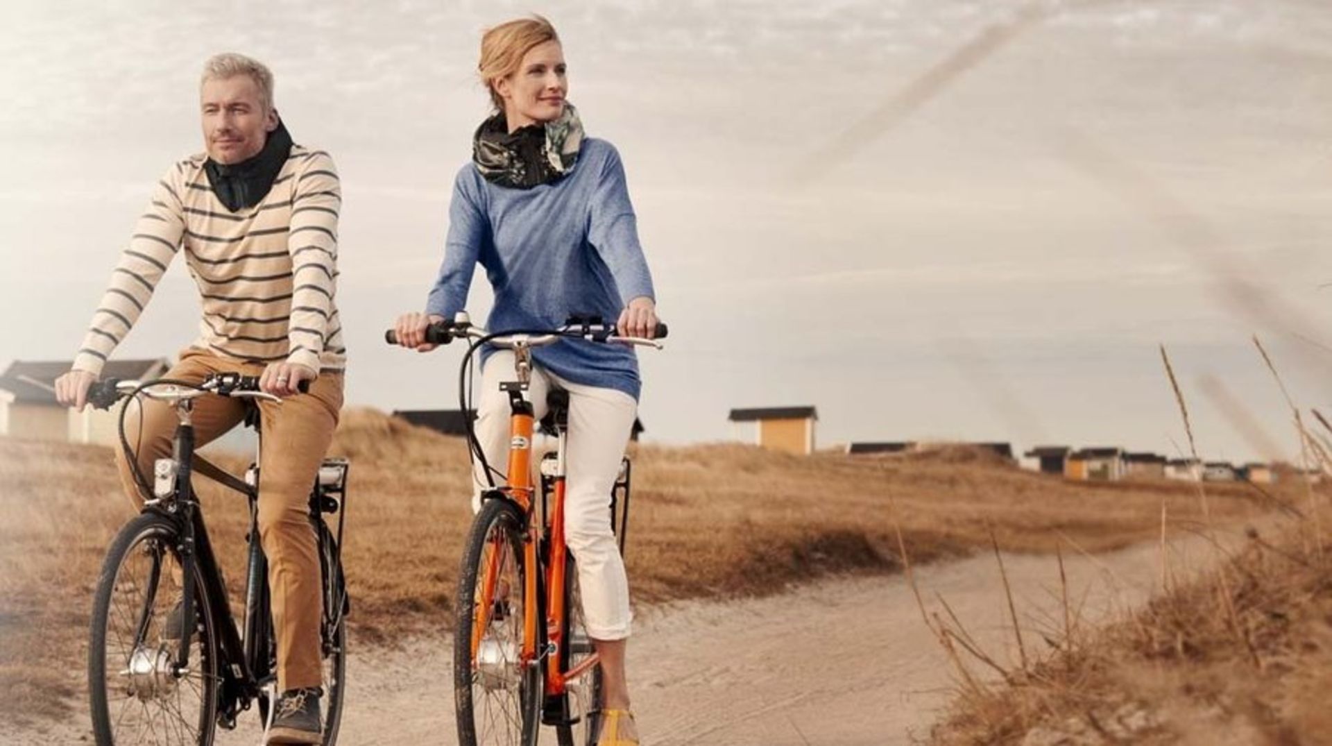 Cyclist Neck Airbag 02