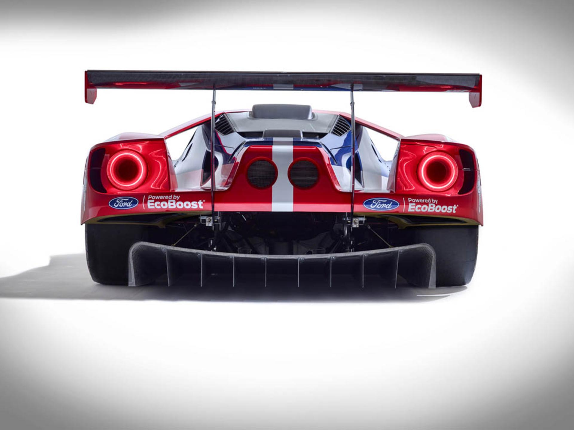 Ford-GT-Le-Mans-racer-7