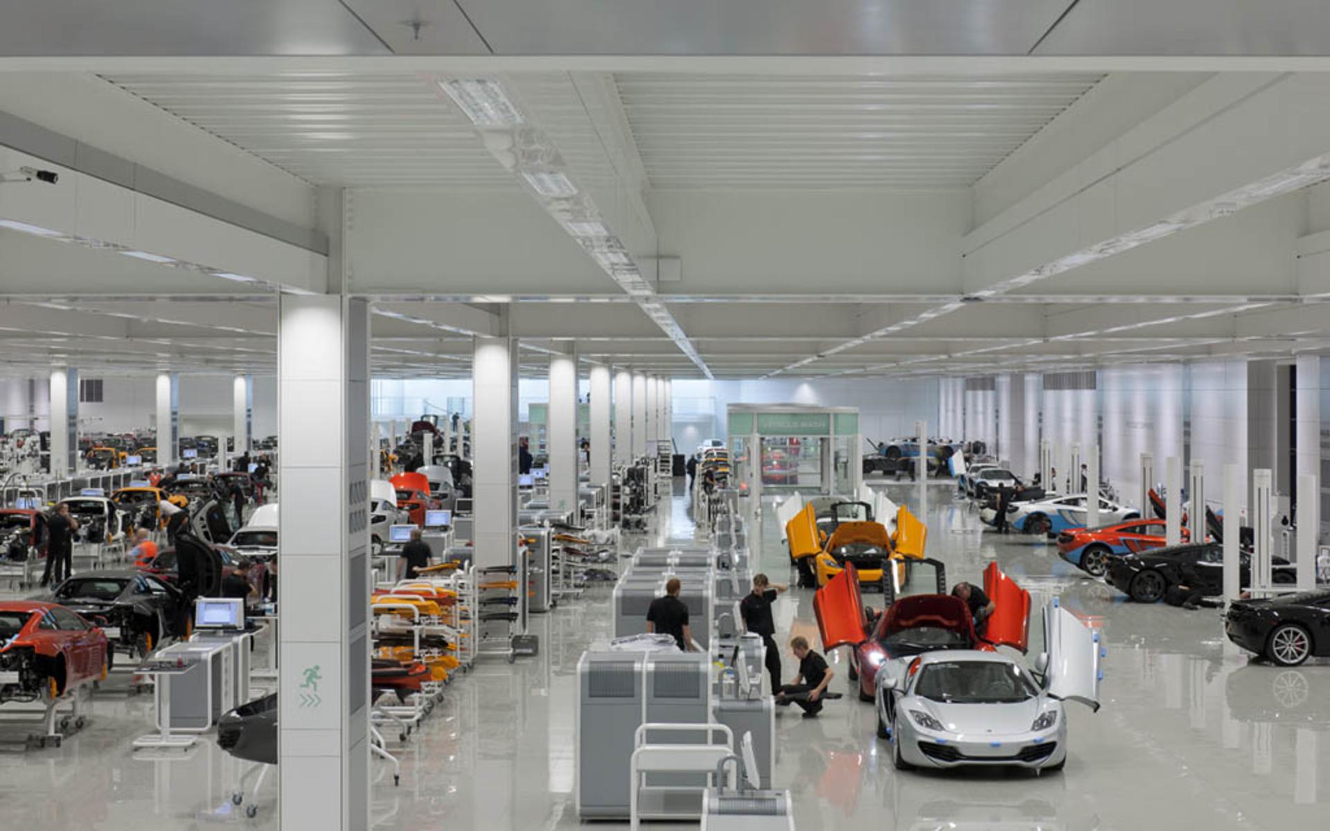 McLaren Technology Centre 02