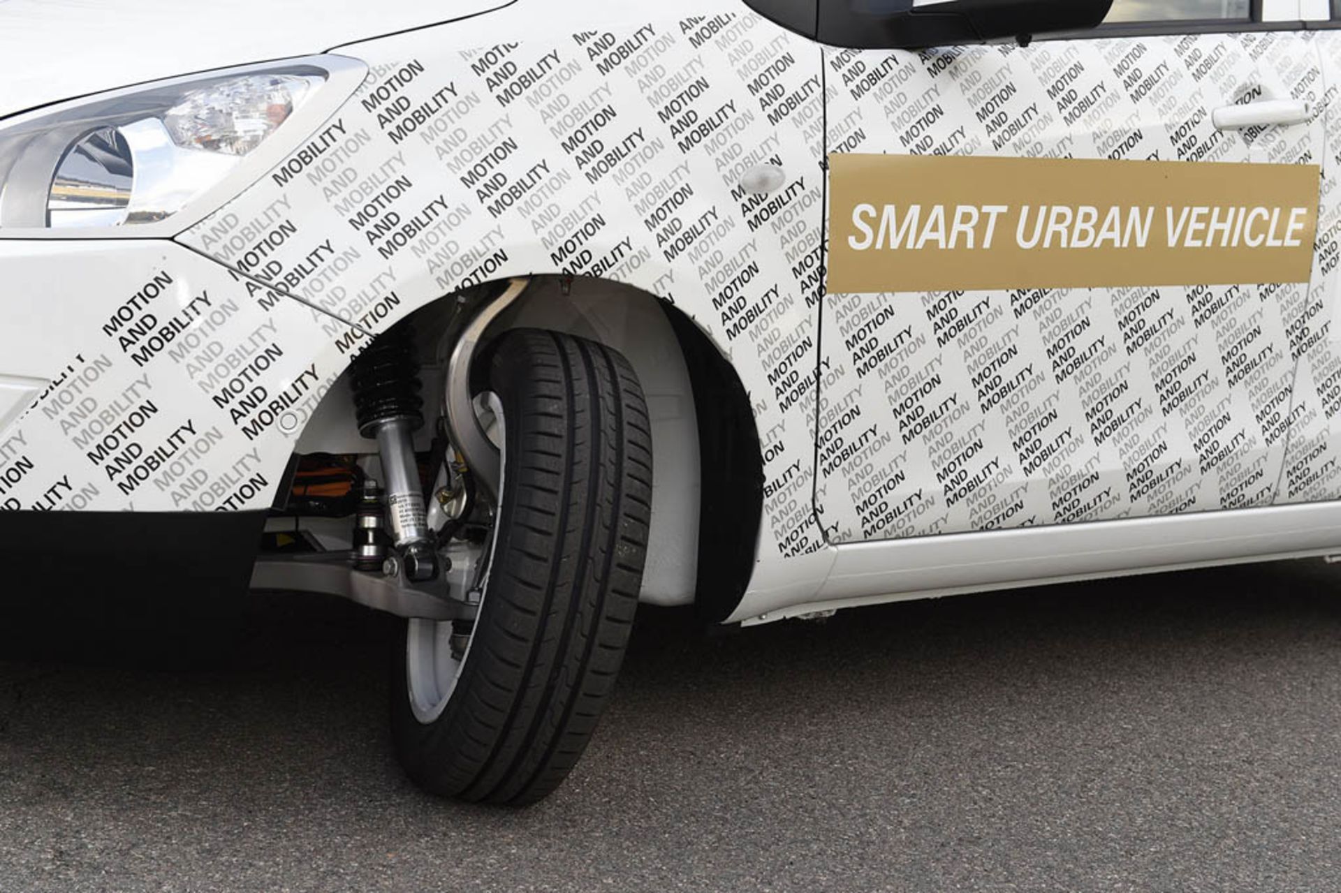 ZF-Smart-Urban-Vehicle-4