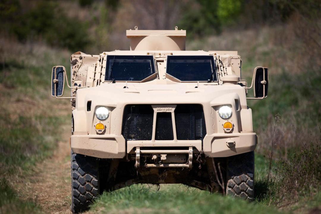 oshkosh-jltv-005