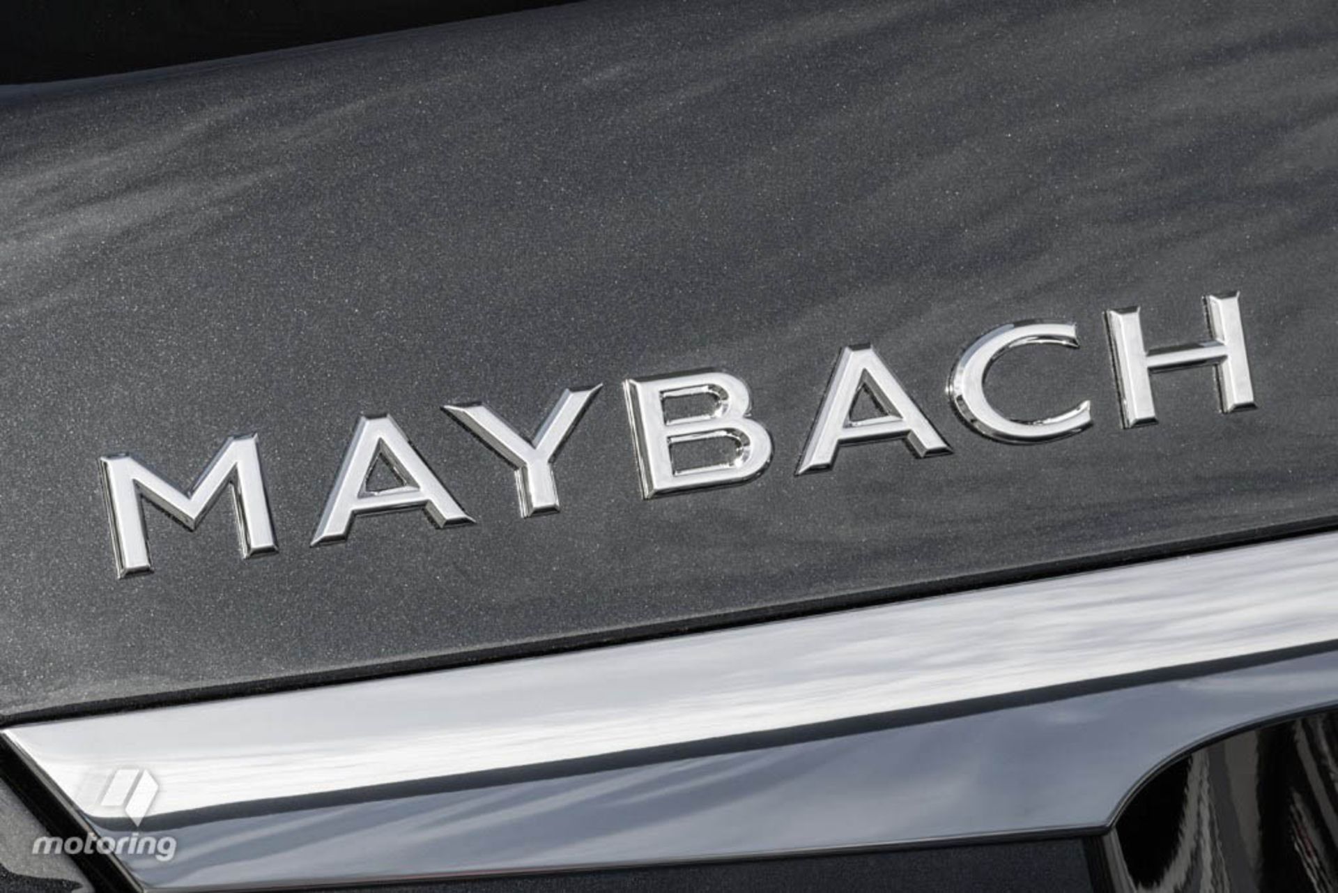 Mercedes-Maybach Badge