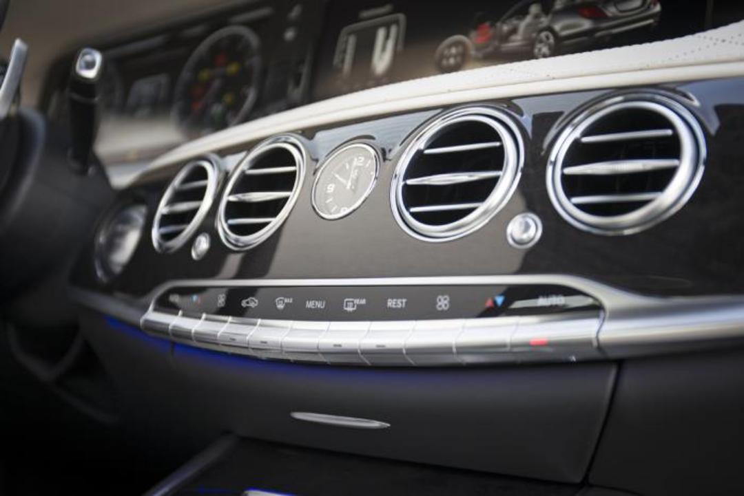 S500 with the CO2-based air conditioning system