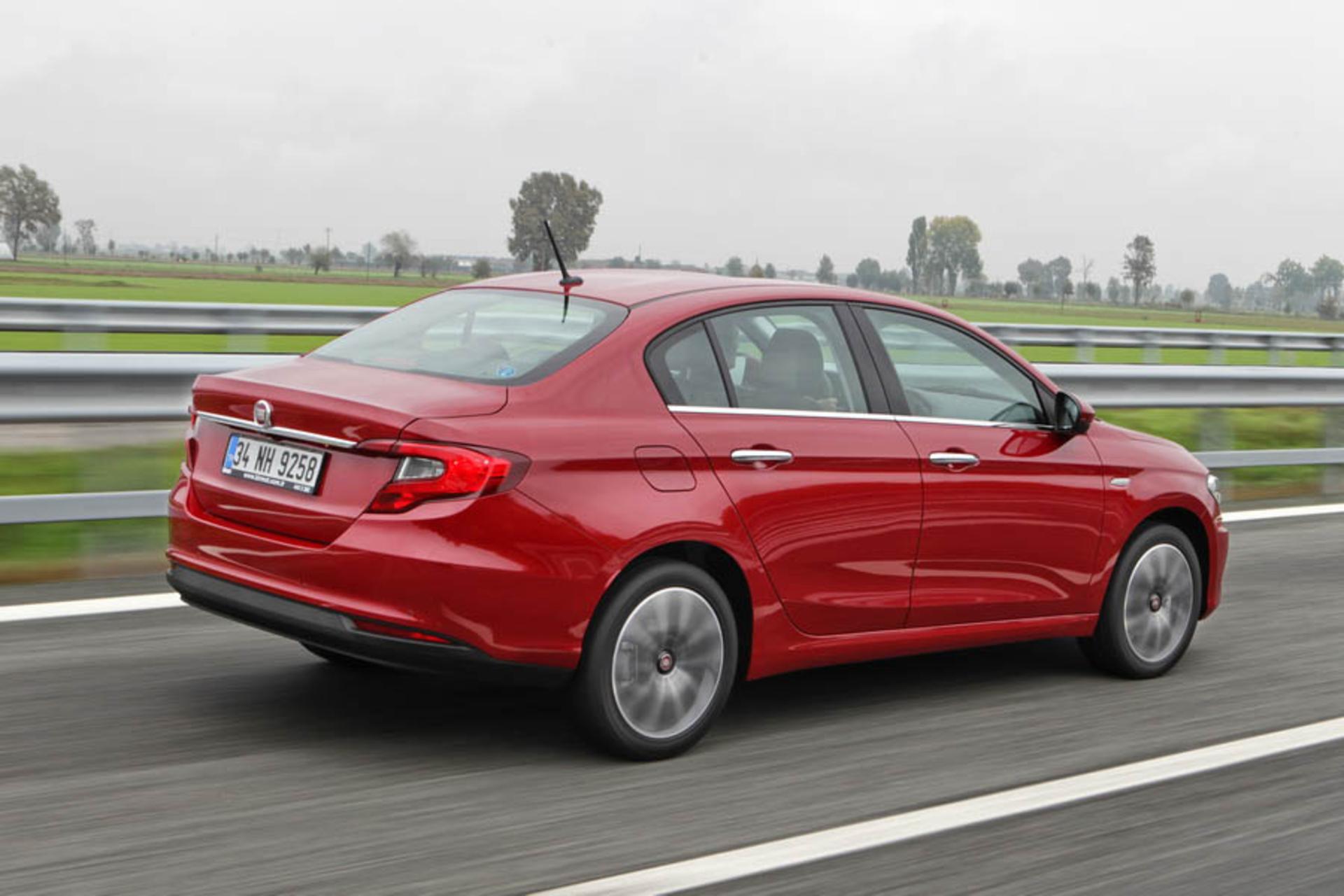 2016 Fiat Tipo 11