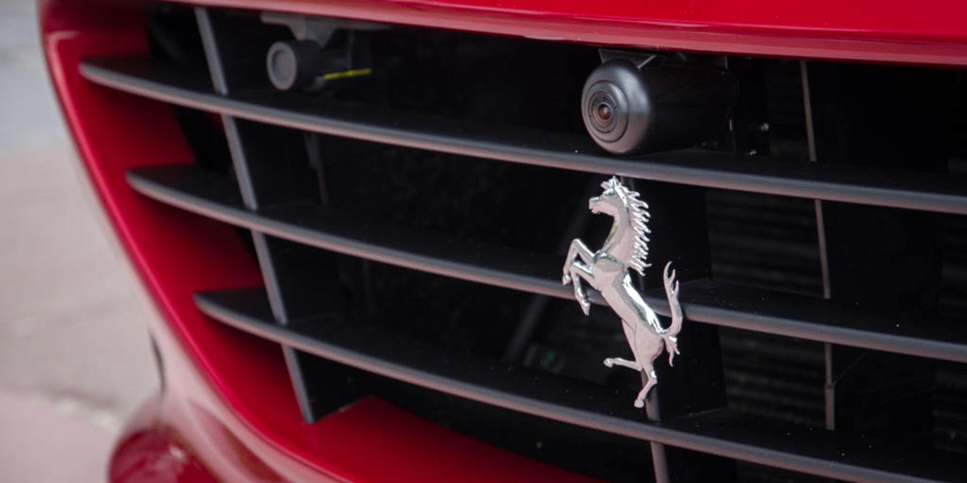 2015-ferrari-california-T-speeddate-8