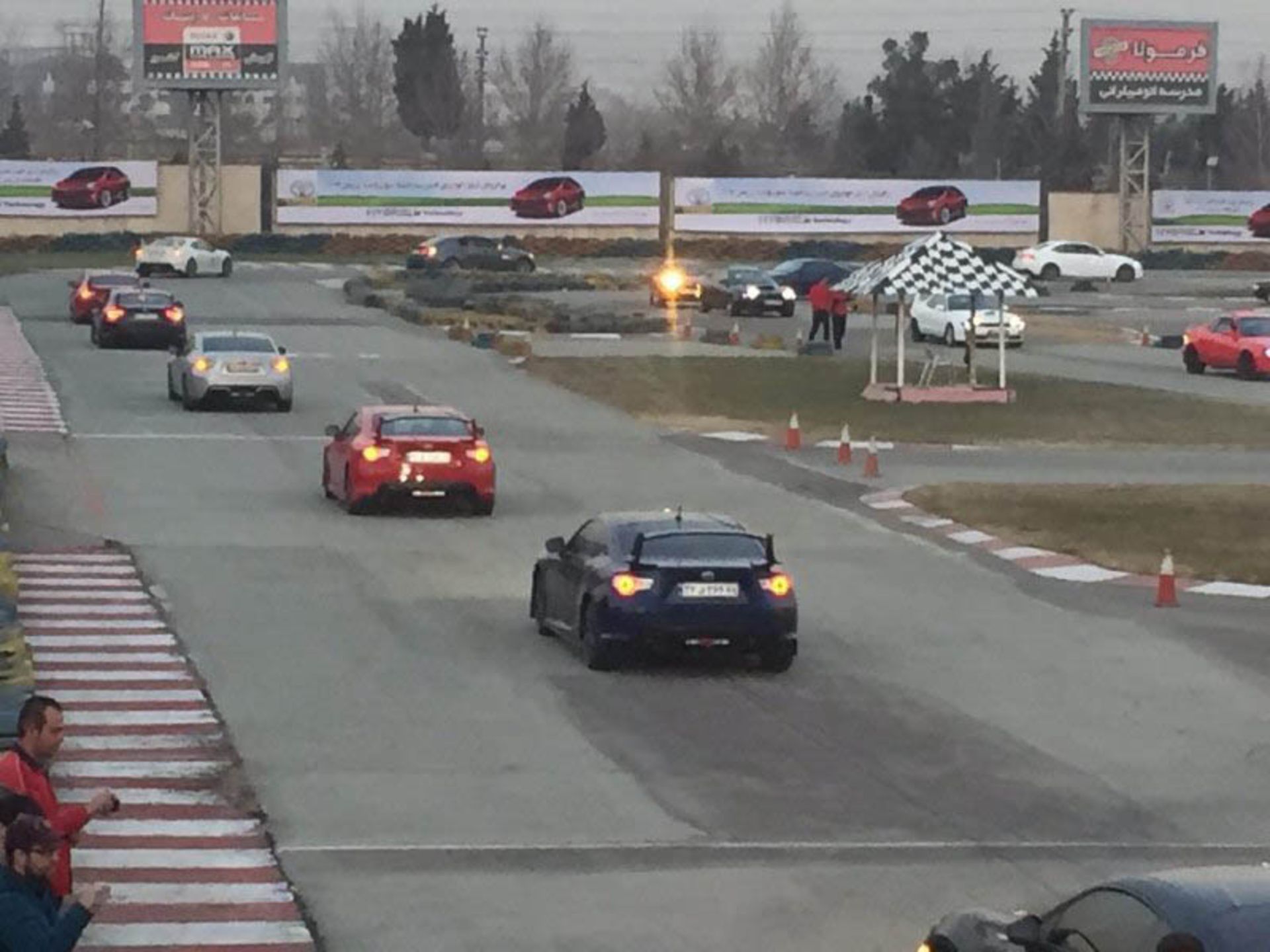 421228140_20207_1543422280140727131