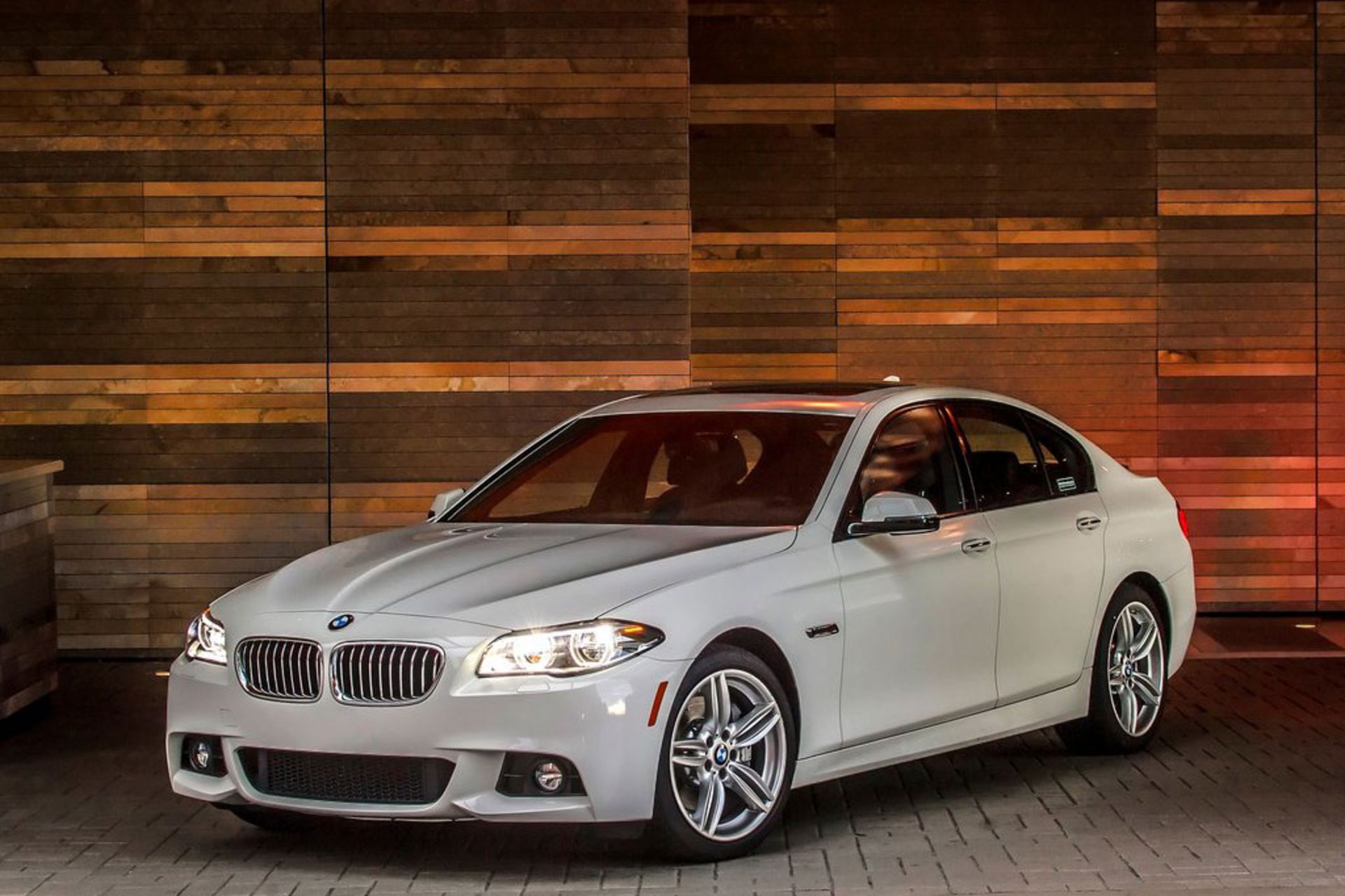 BMW 528i 