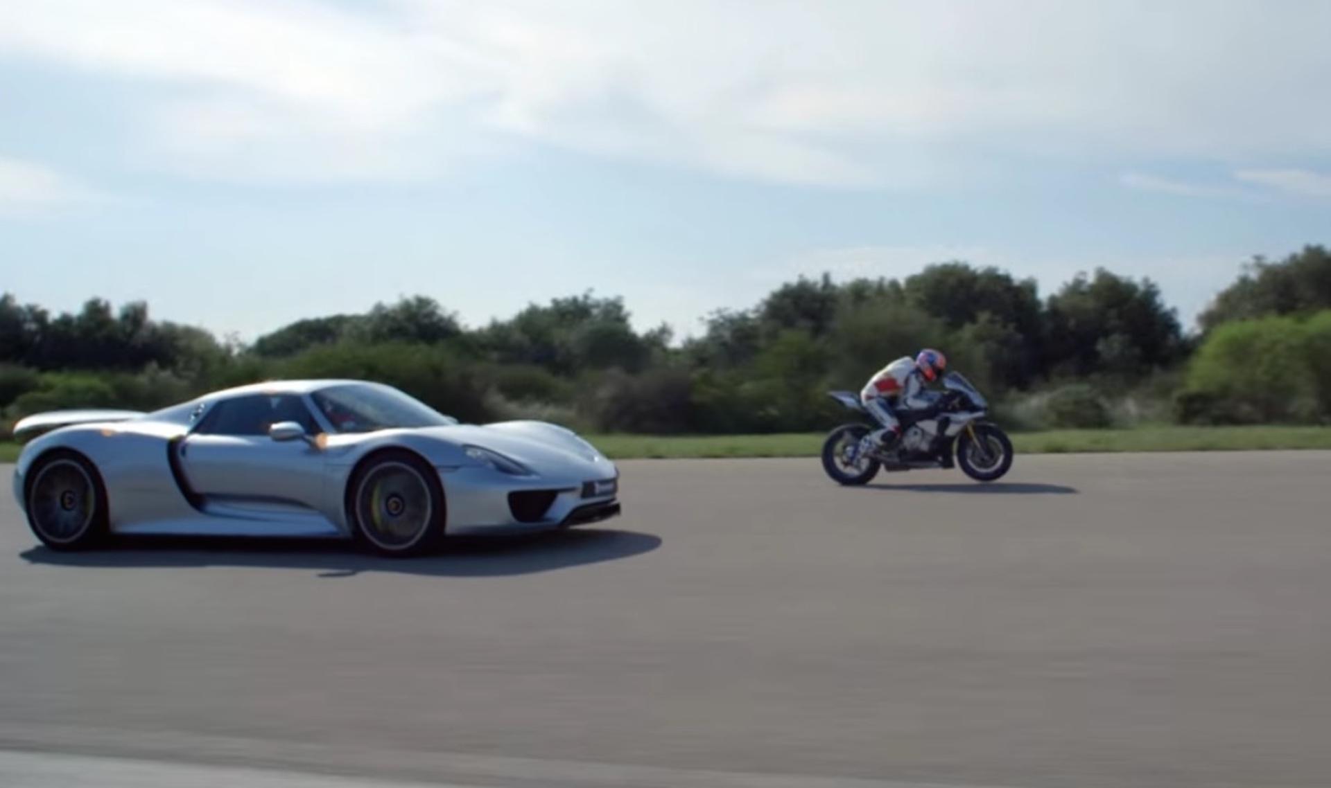 Michelin-we-are-all-racers-ep3-porsche-918-v-ymaha-R1-03