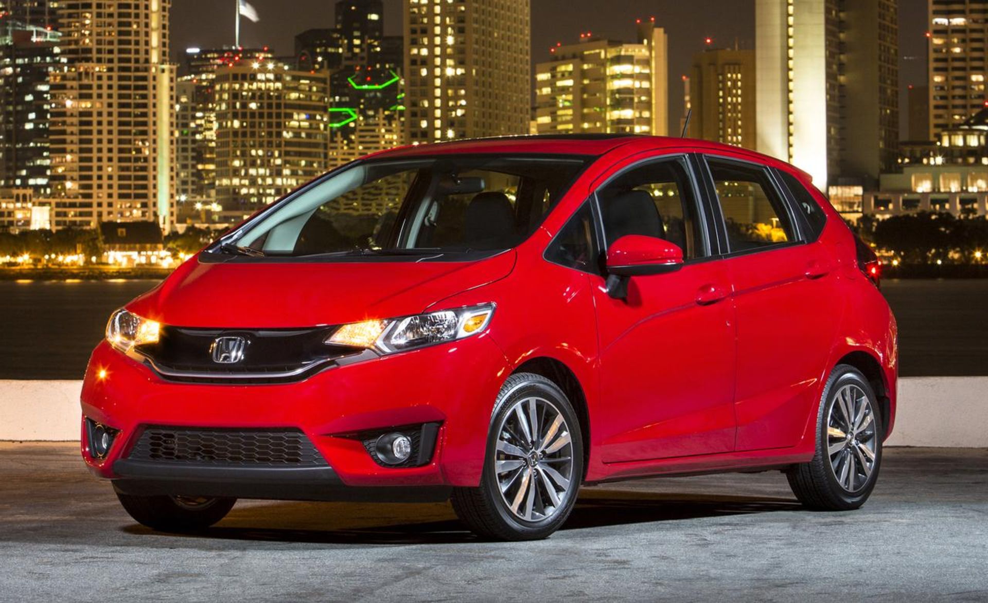 2015-honda-fit-ex-02