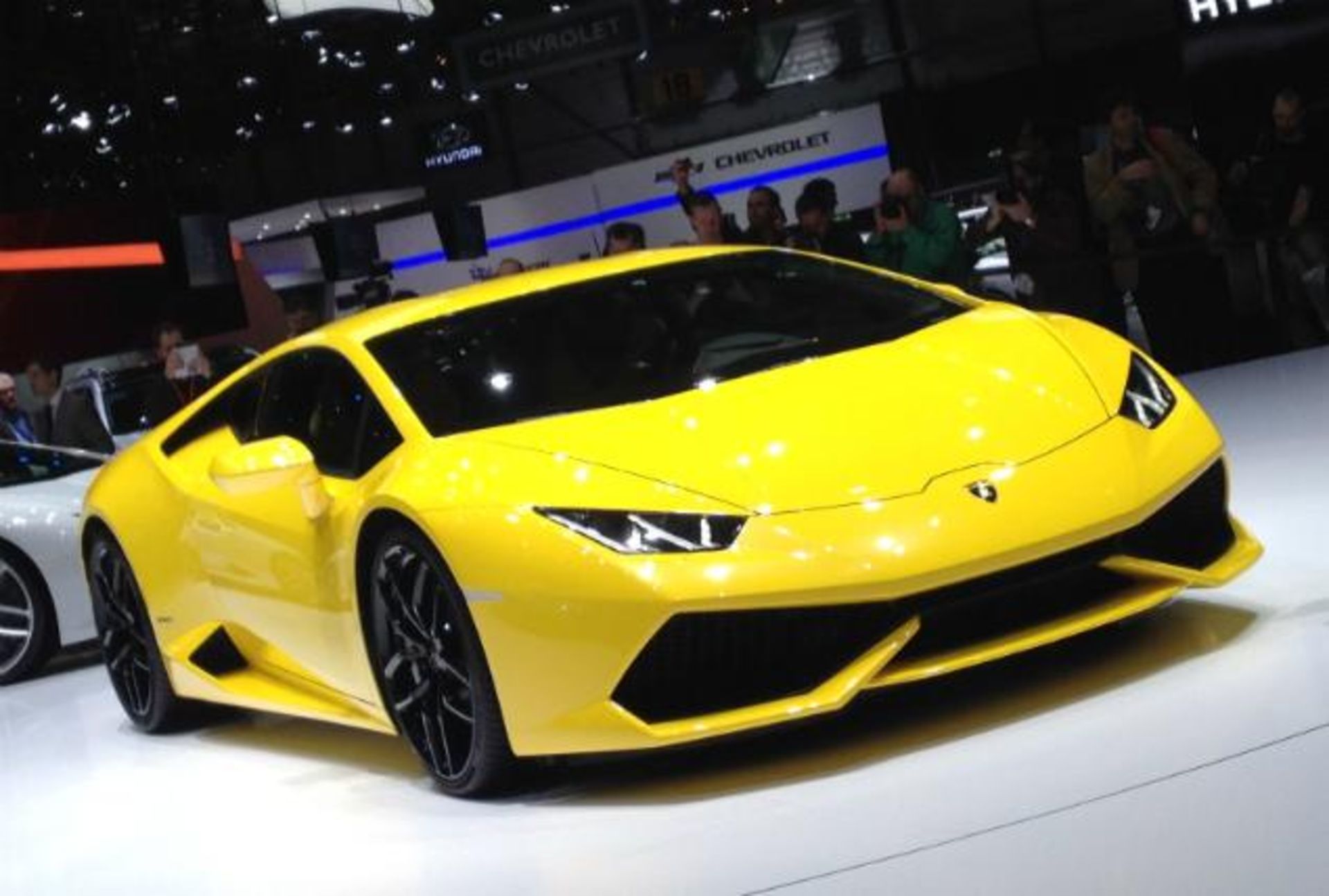 2015-lamborghini-huracan-geneva-motor-show