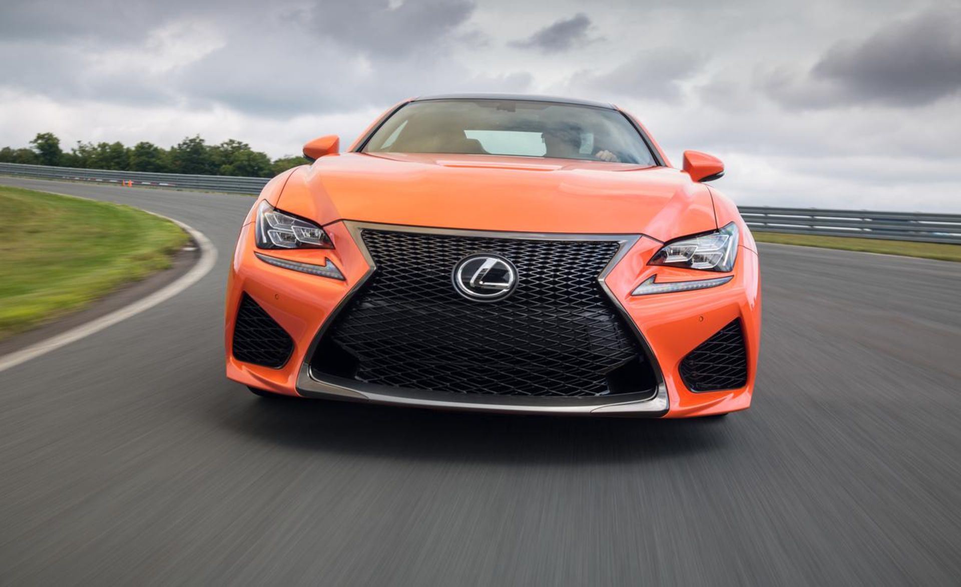 2015-lexus-rc-f-2