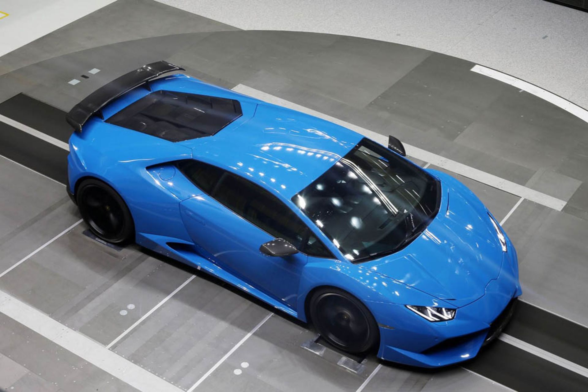 Lamborghini Huracan supercharged by Novitec 01