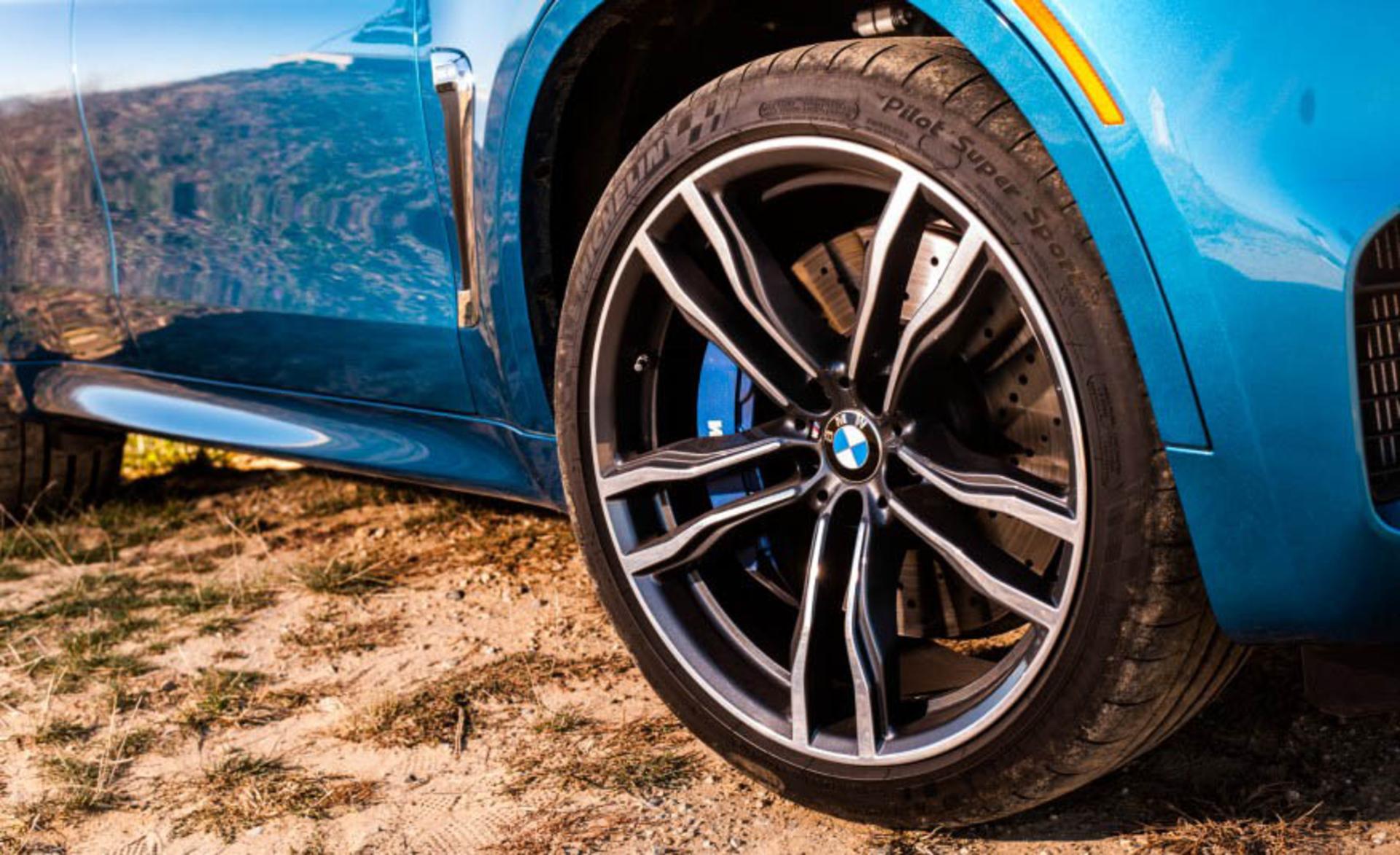 2015-BMW-X6-M-204