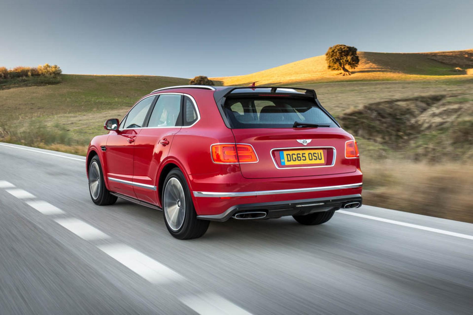 2016-BentleyBentayga-03