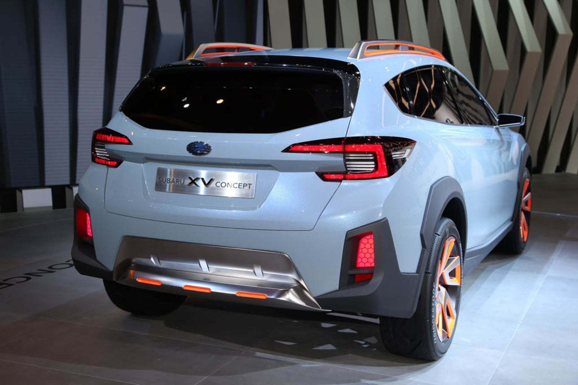Subaru-XV-Concept-11