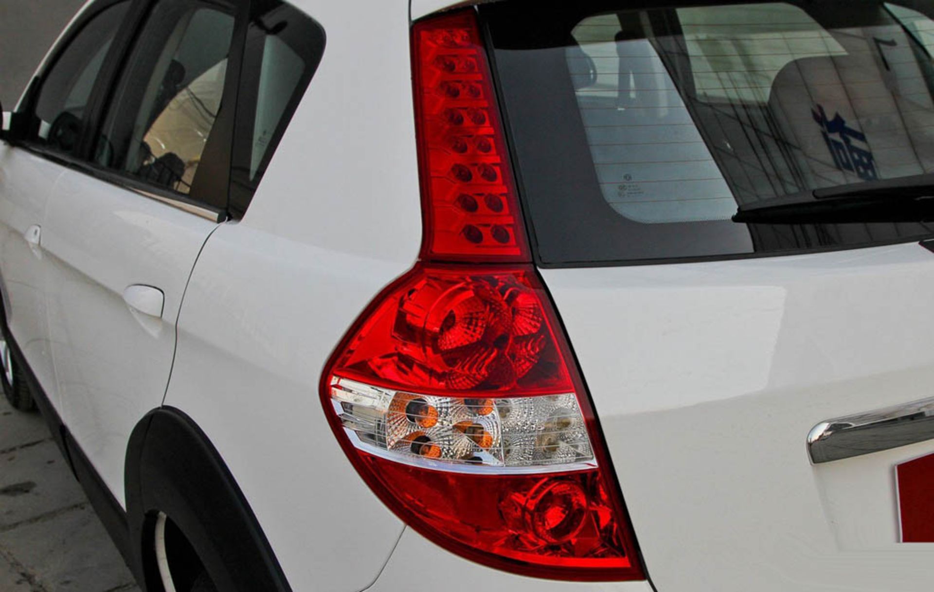 Dongfeng H30 Cross 18